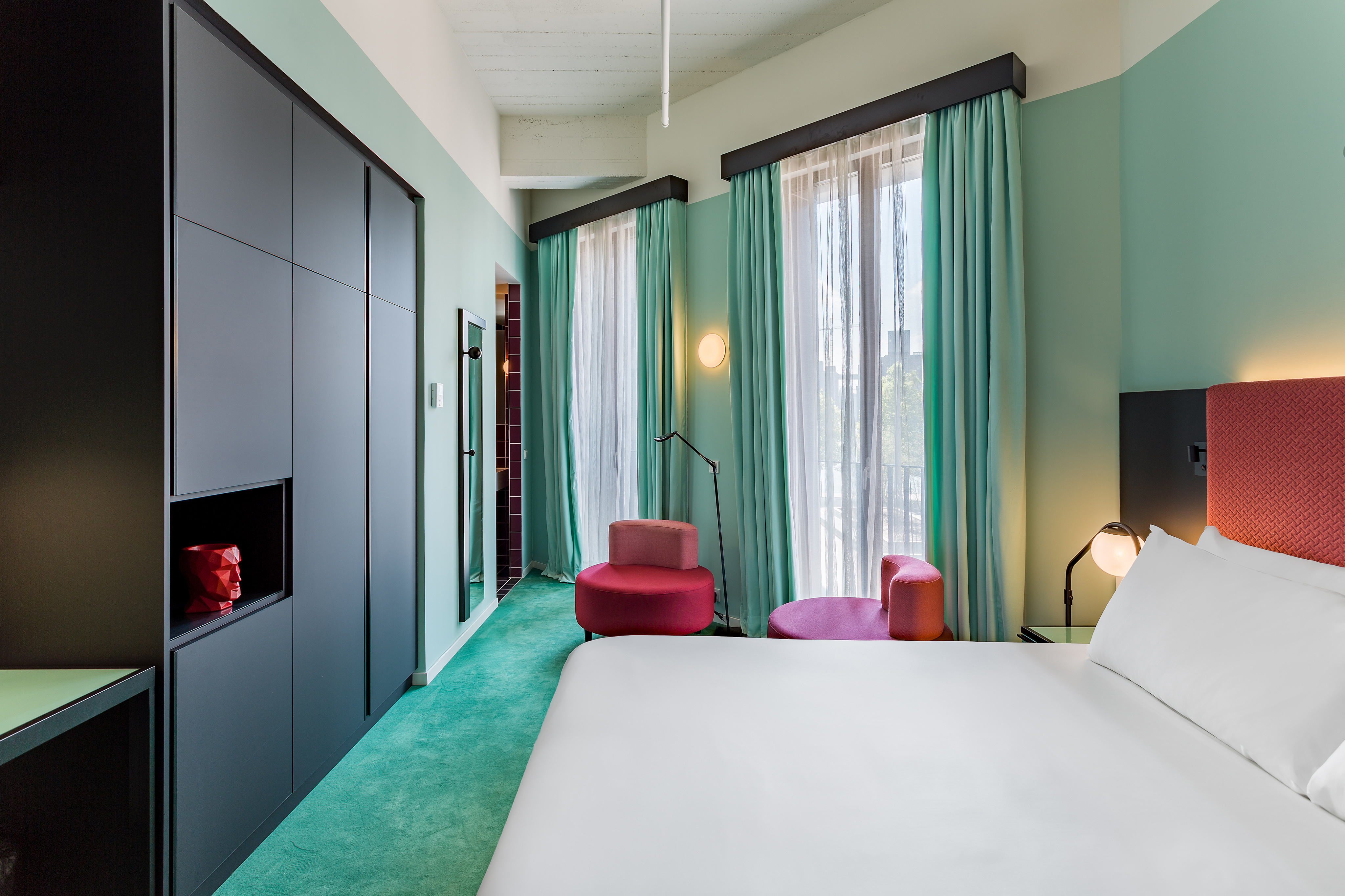 Double Single Superior