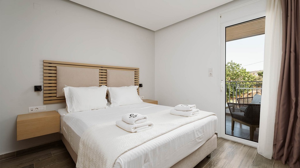 Apartment Pool View One Bedroom