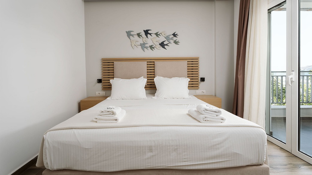 Family Room Deluxe Two Bedroom