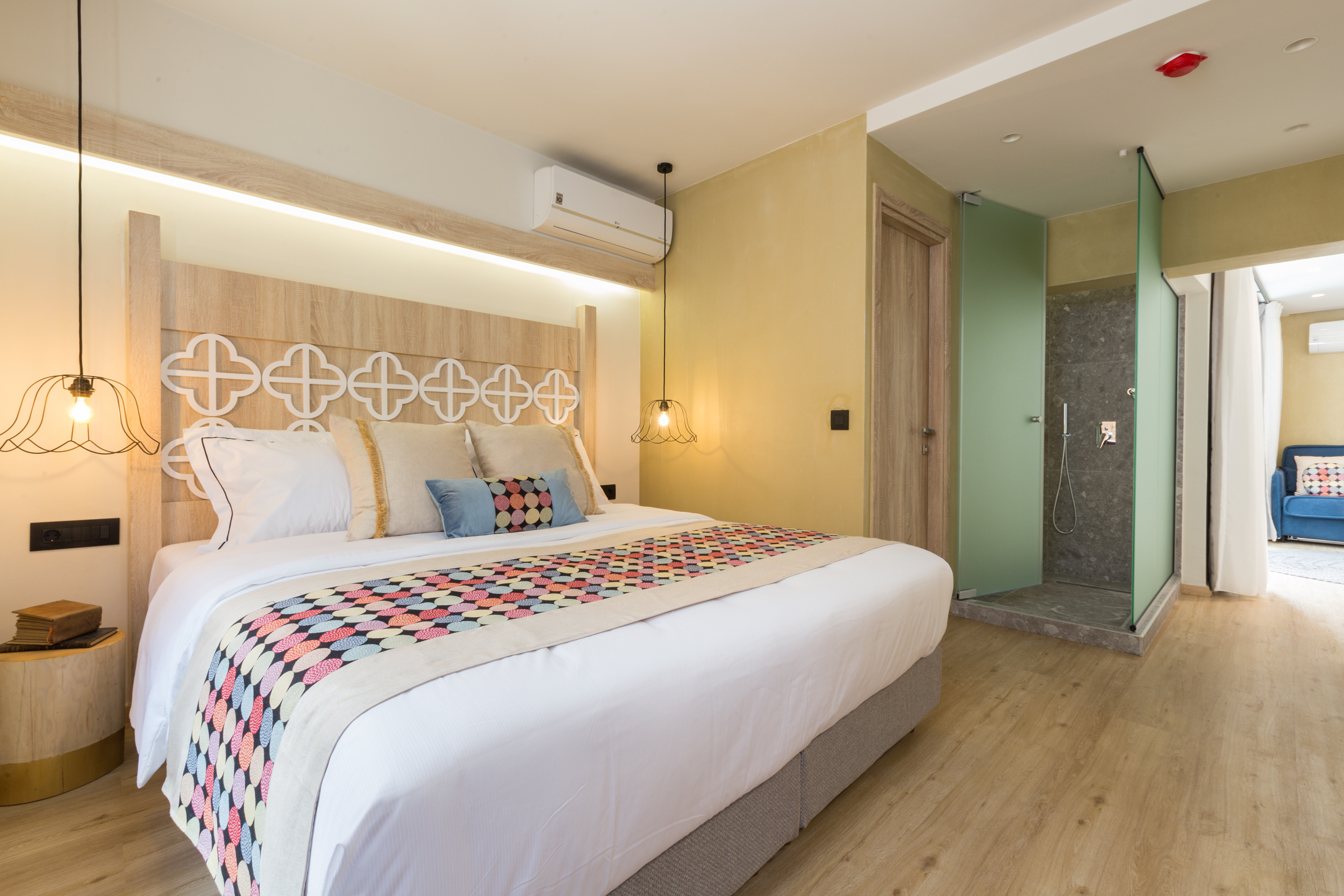 Suite Two Bedrooms with Terrace