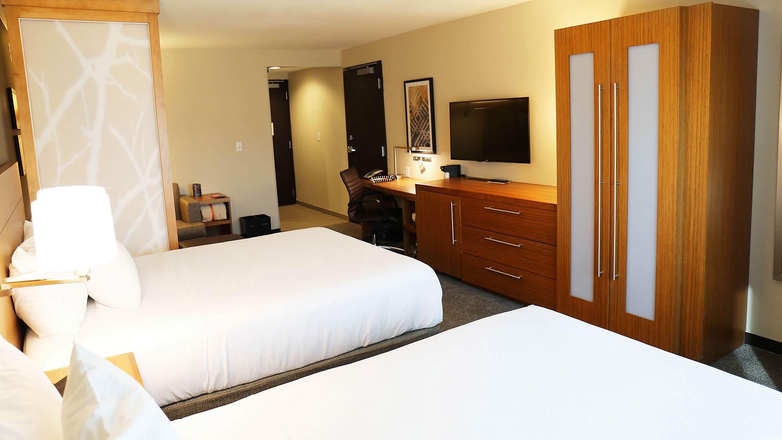 Double Queen Size Bed