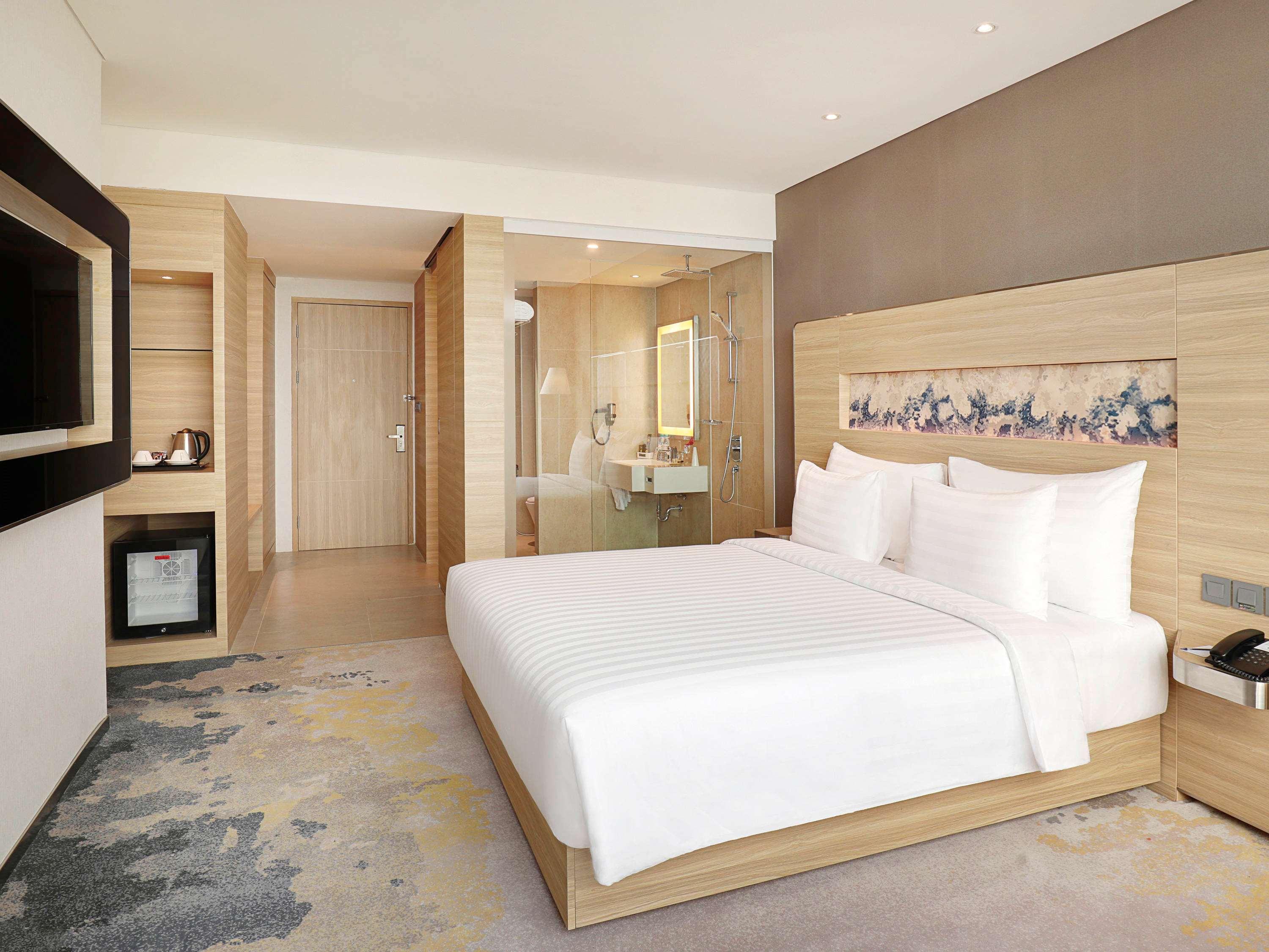 Double Superior King Bed