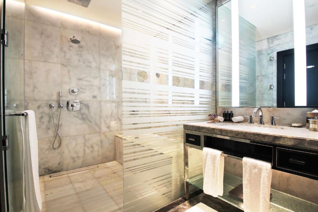 Suite One Bedroom Accessible