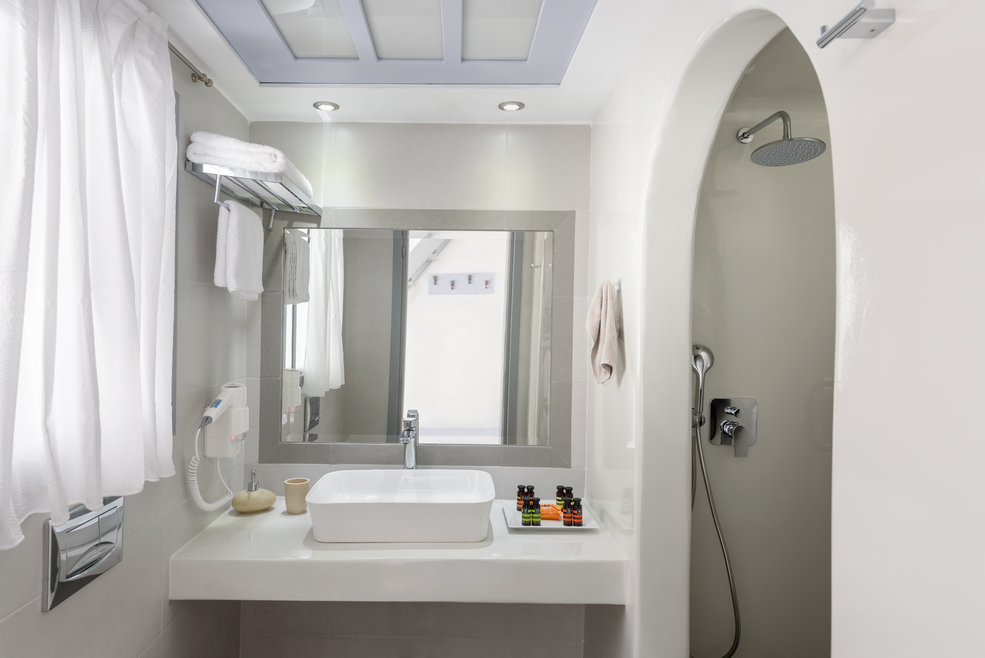 Double with Private Pool