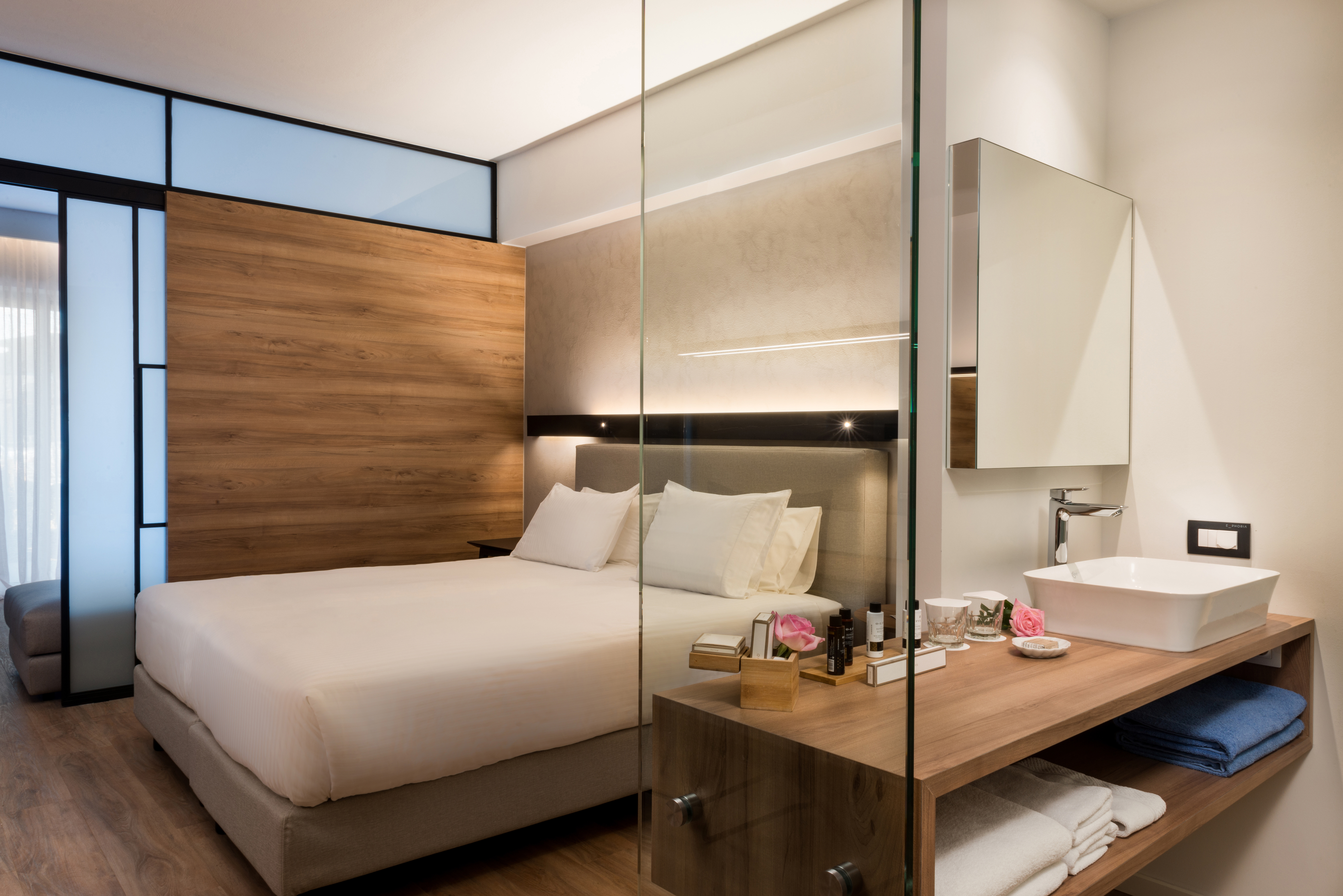 Junior Suite Pool View