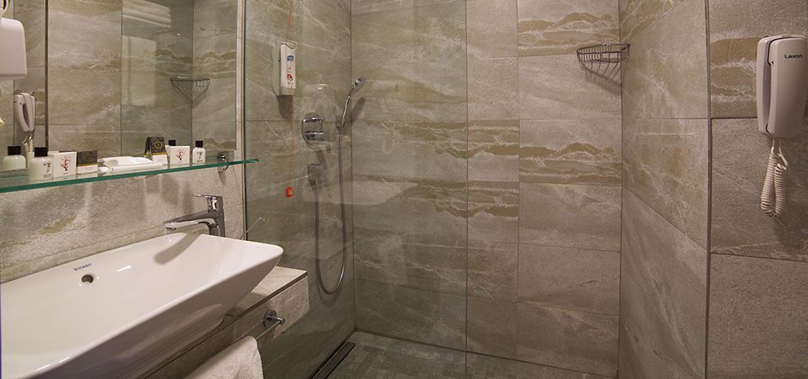 Family Room Connecting Room