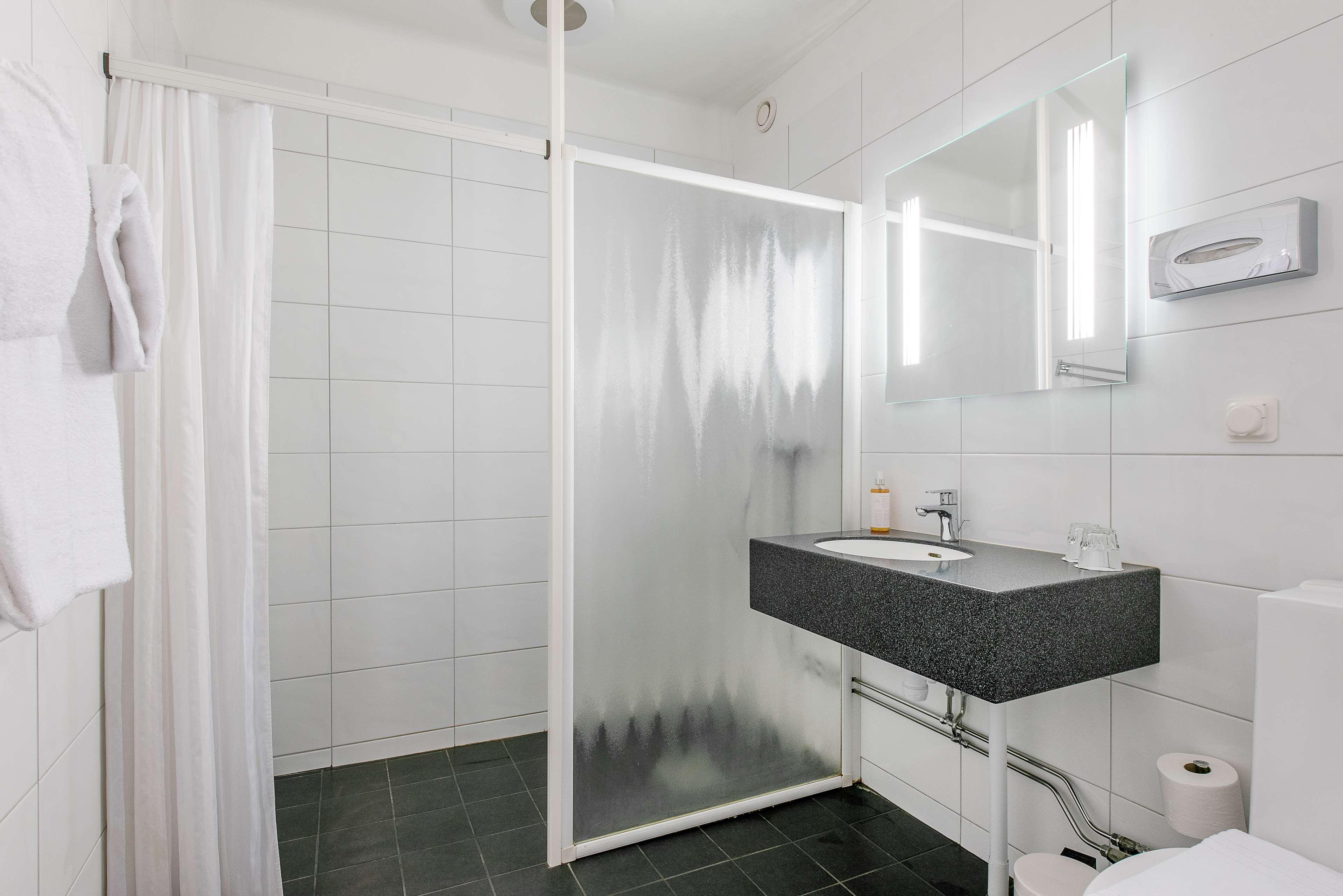 Family Room King Bed Non Smoking