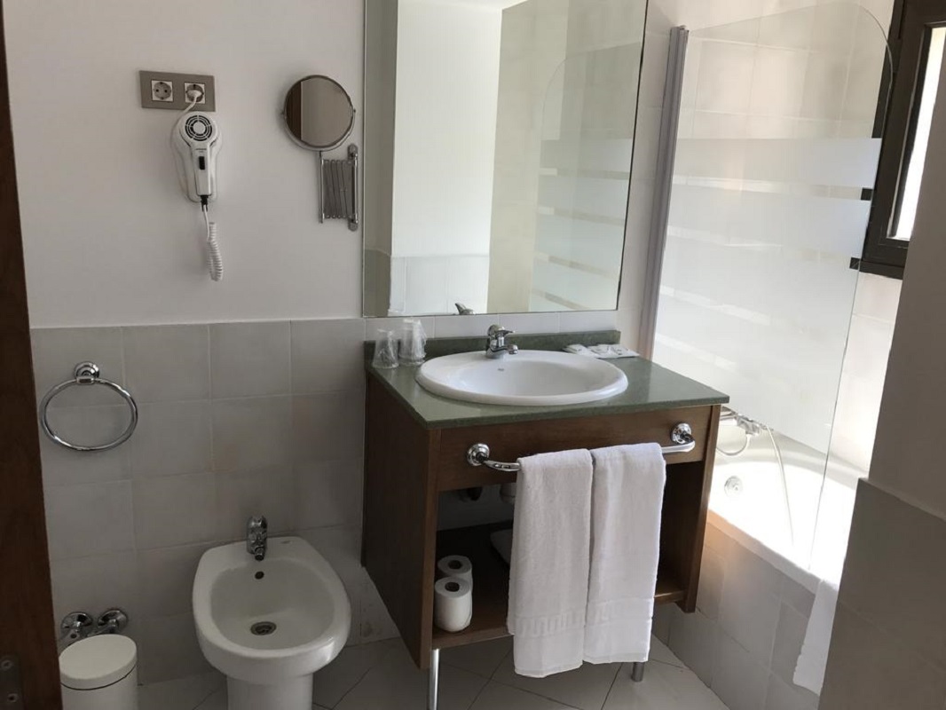 Family Room Capacity 4