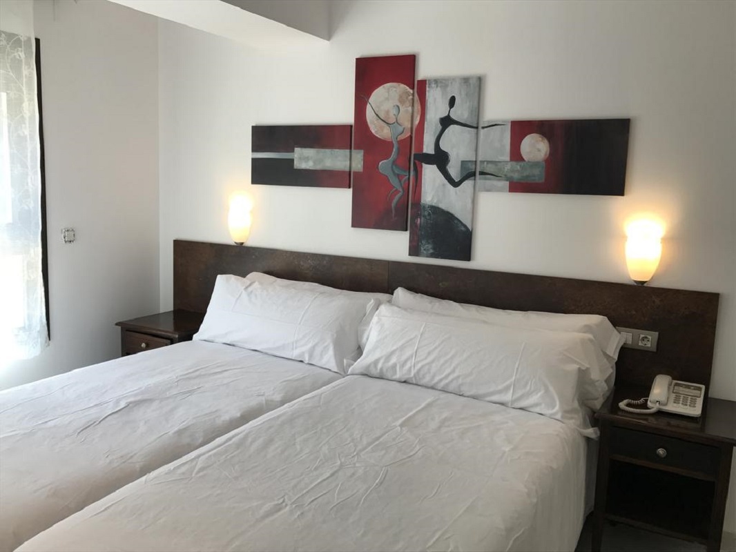 Double or Twin Standard