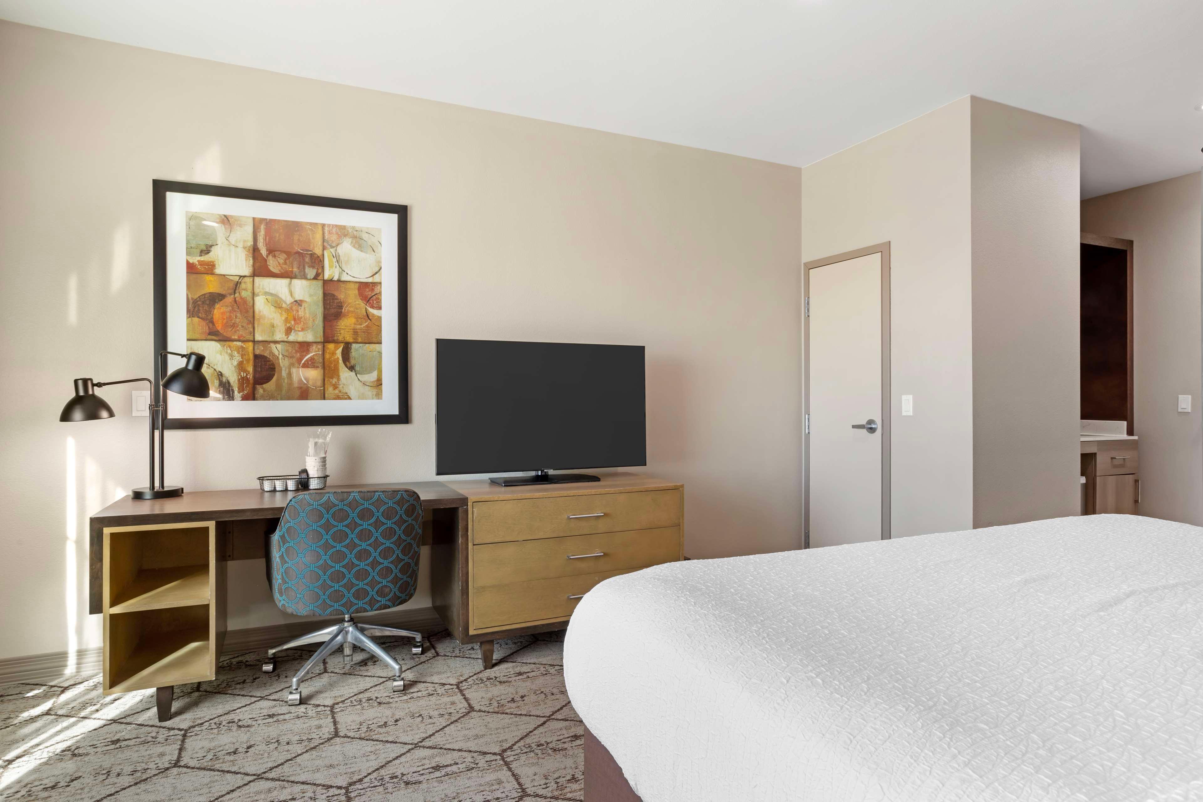 Junior Suite with Kitchenette