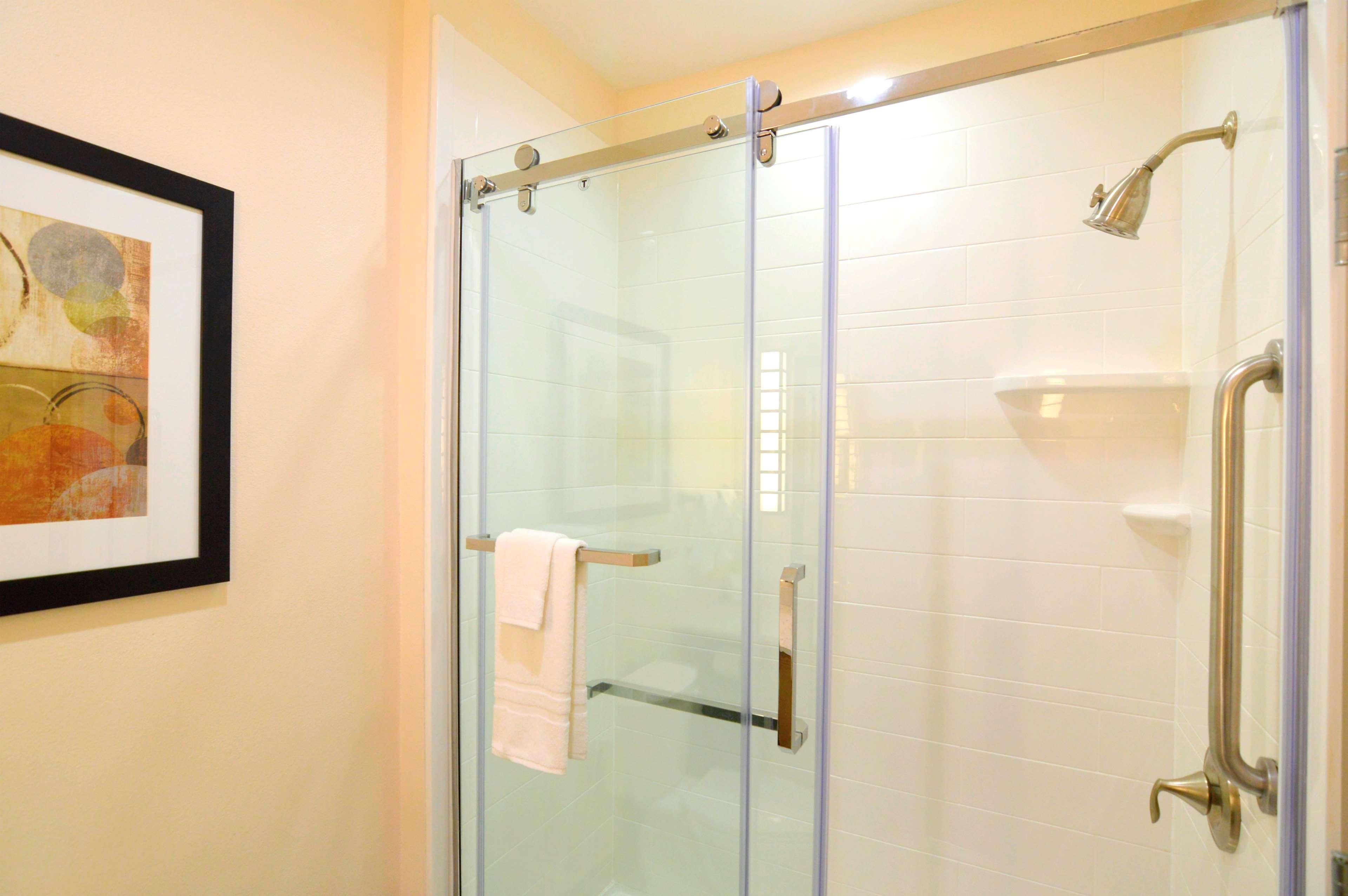 Suite with Kitchenette