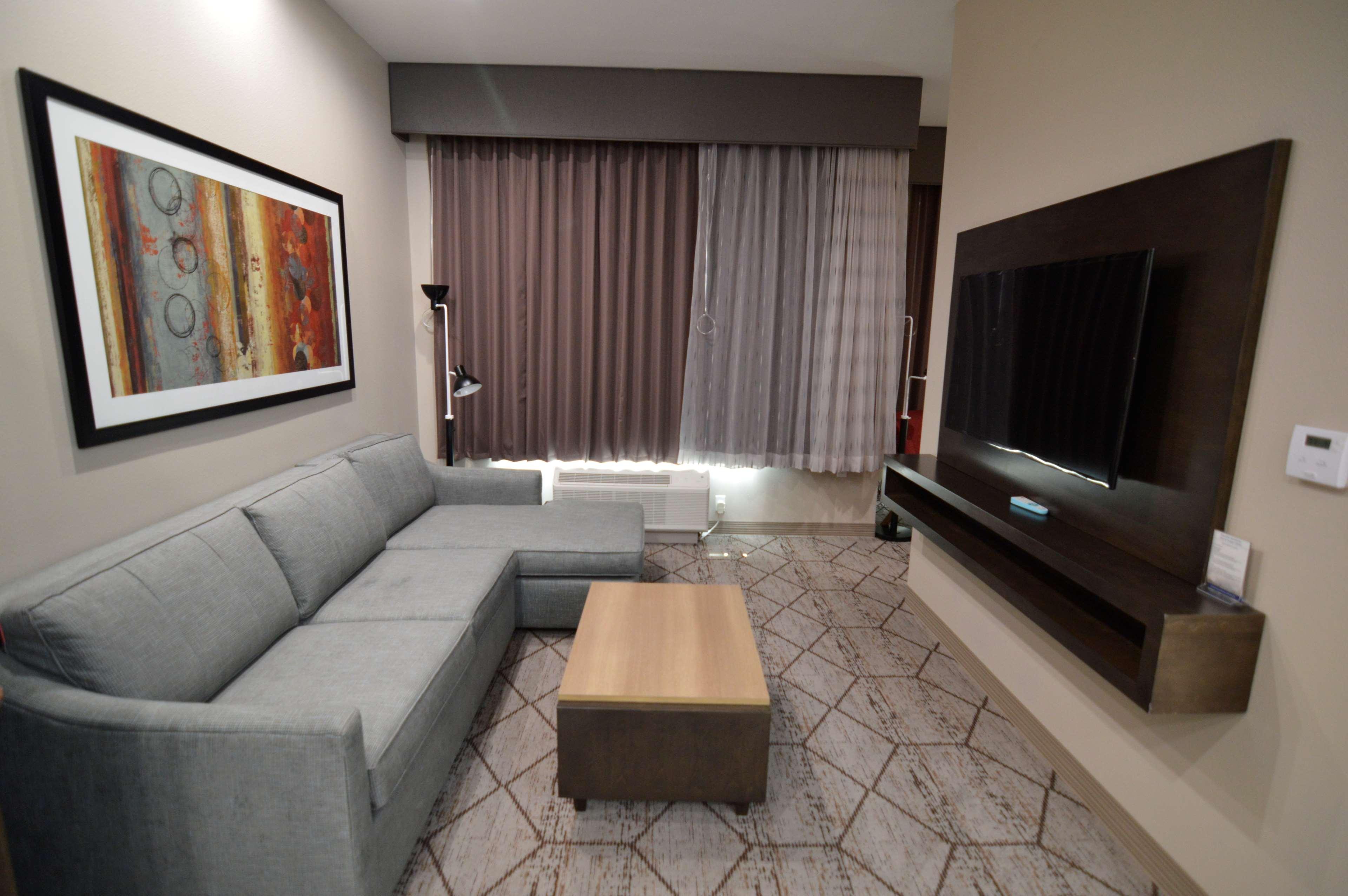 Suite Two Queen Beds