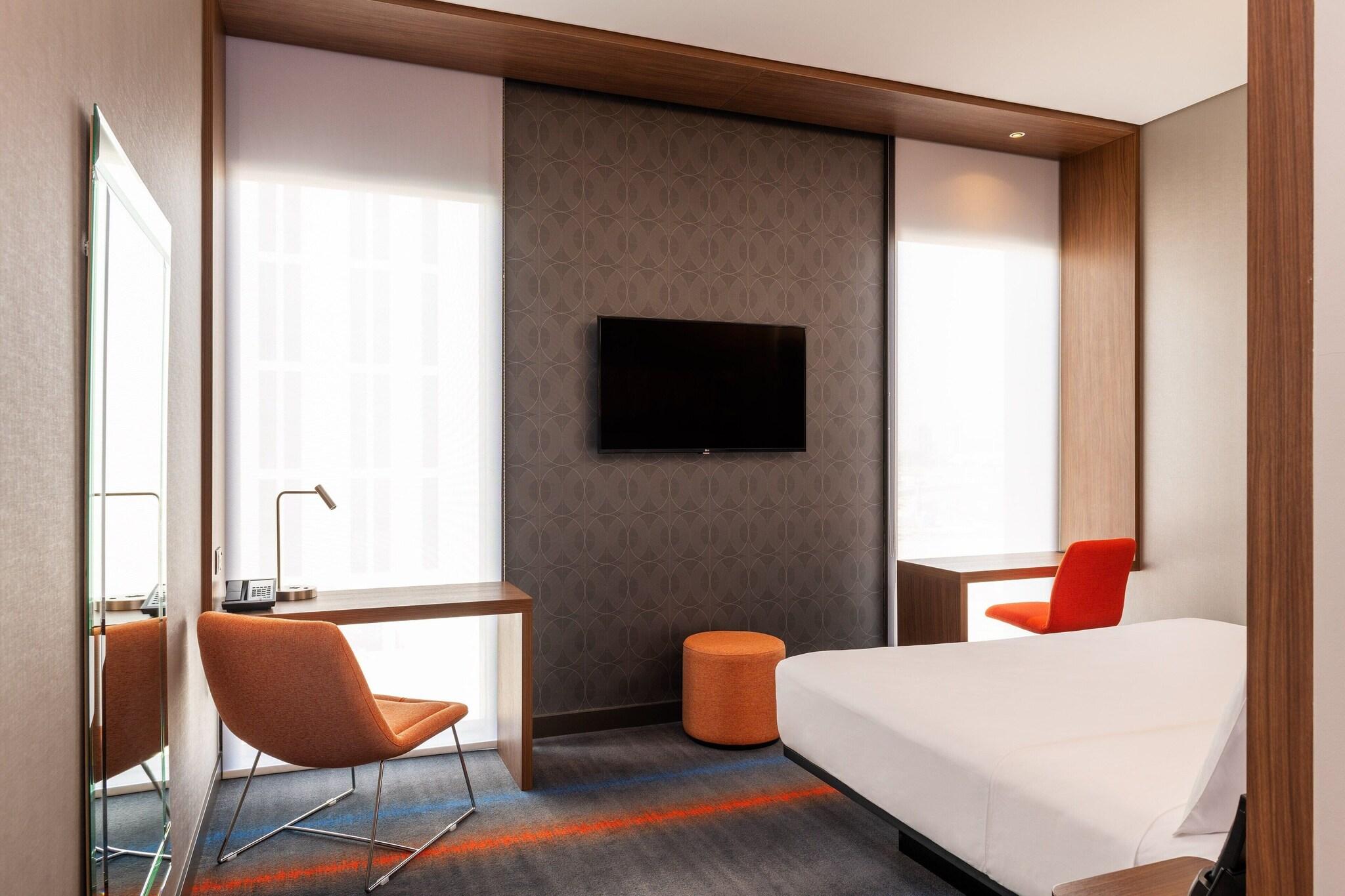 Double King Size Bed