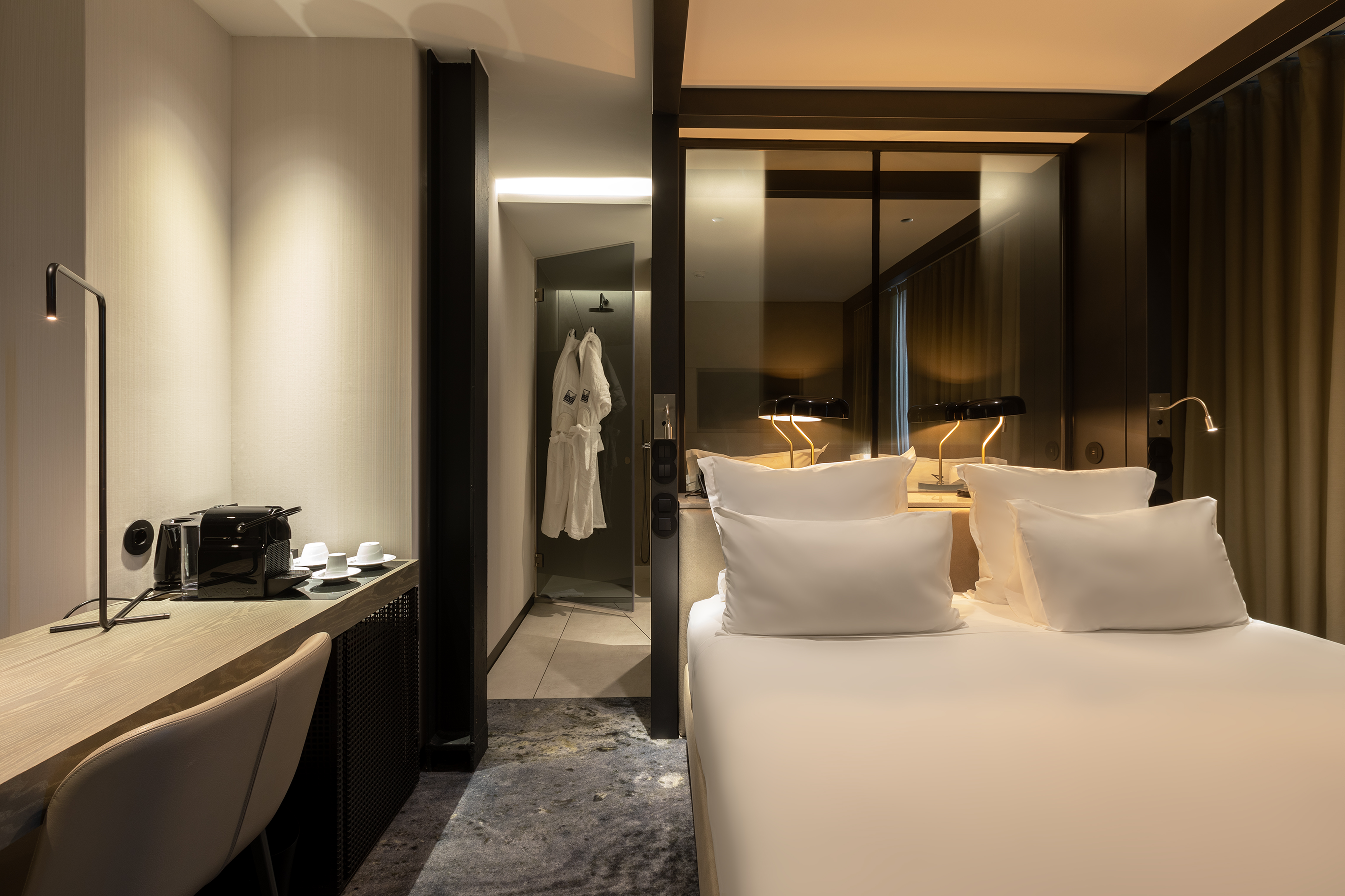 Double Deluxe Premium