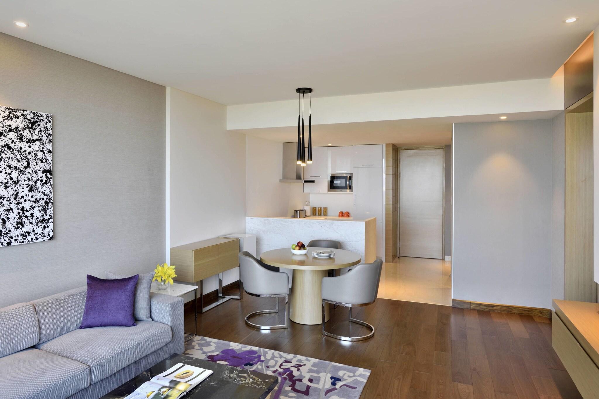 Apartment City View King Bed