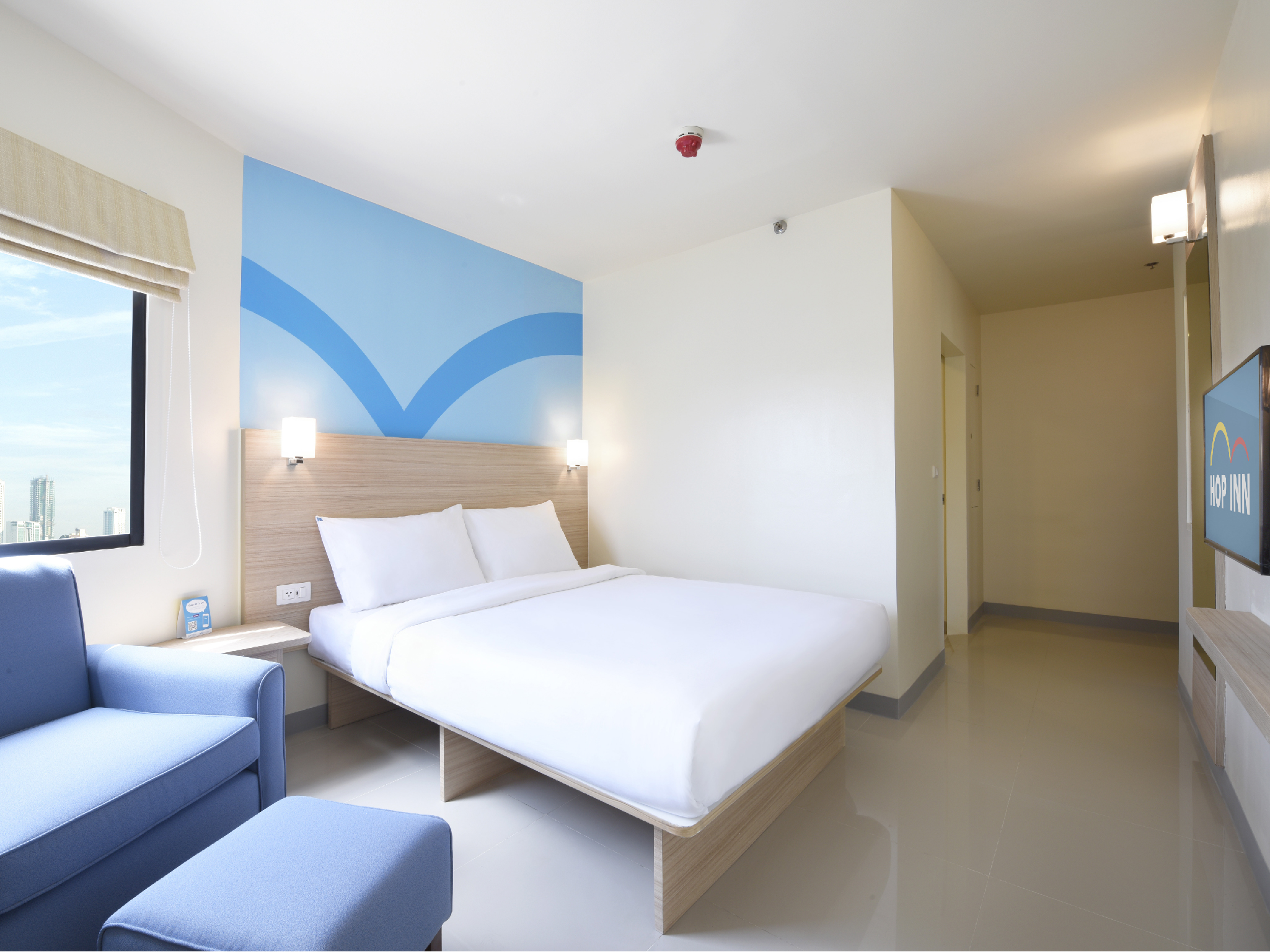 Double Queen Size Bed