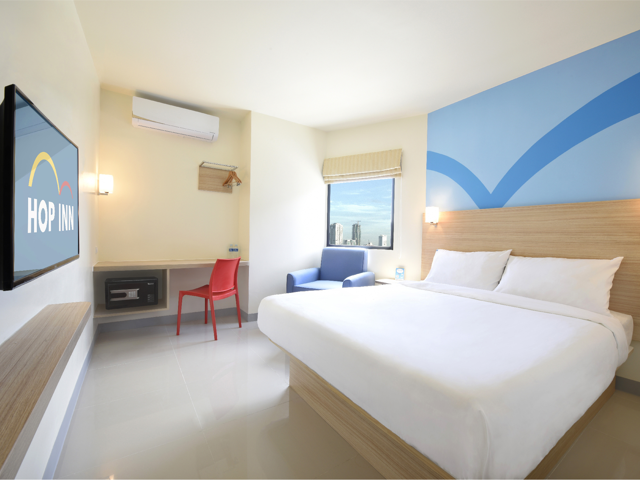 Double Queen Size Bed