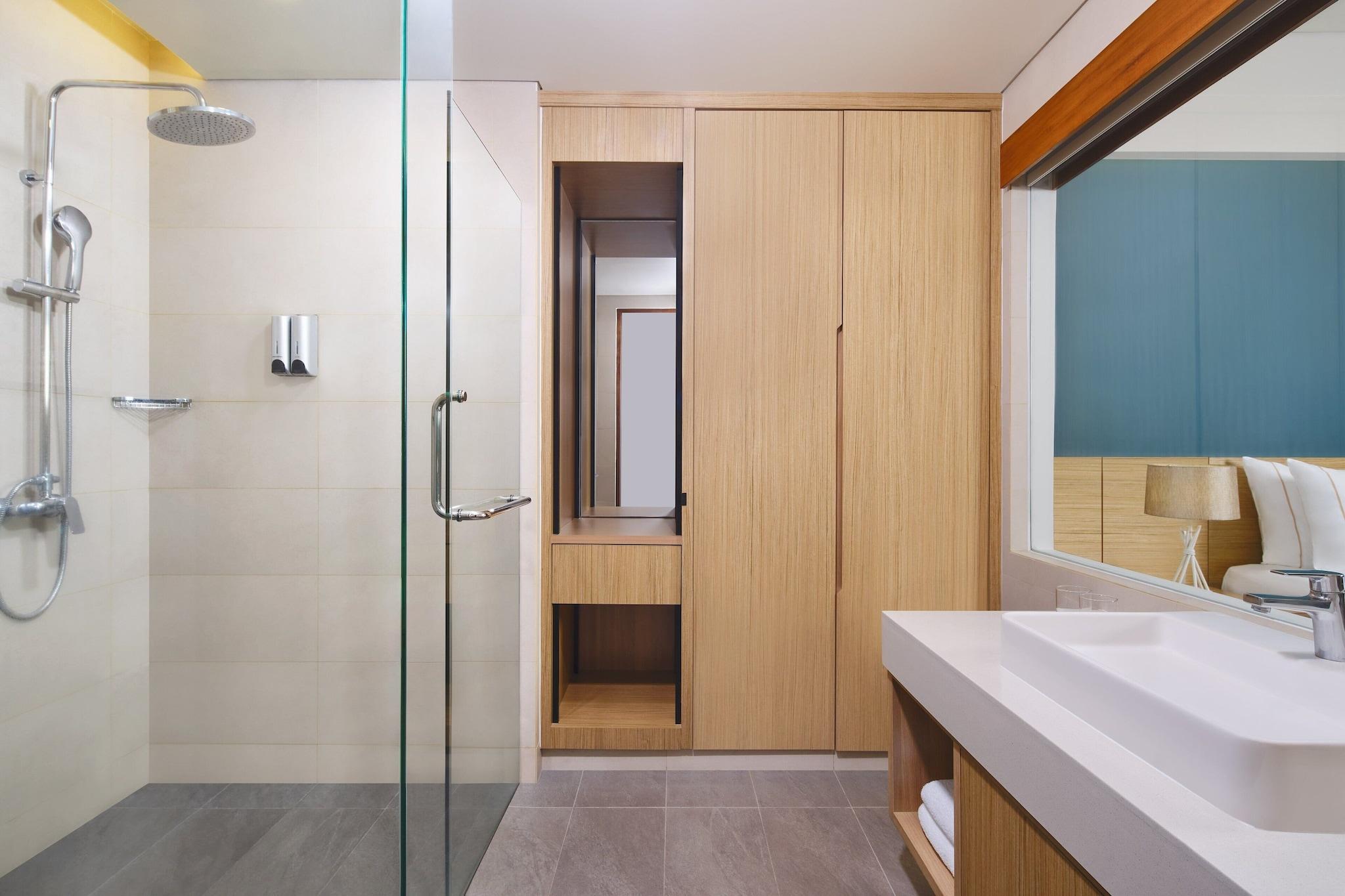 Twin Deluxe Two Beds