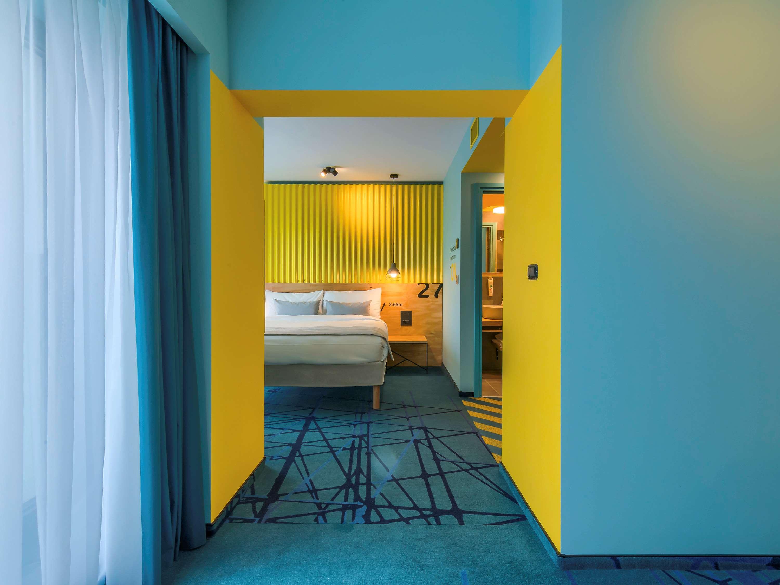 Family Room Standard