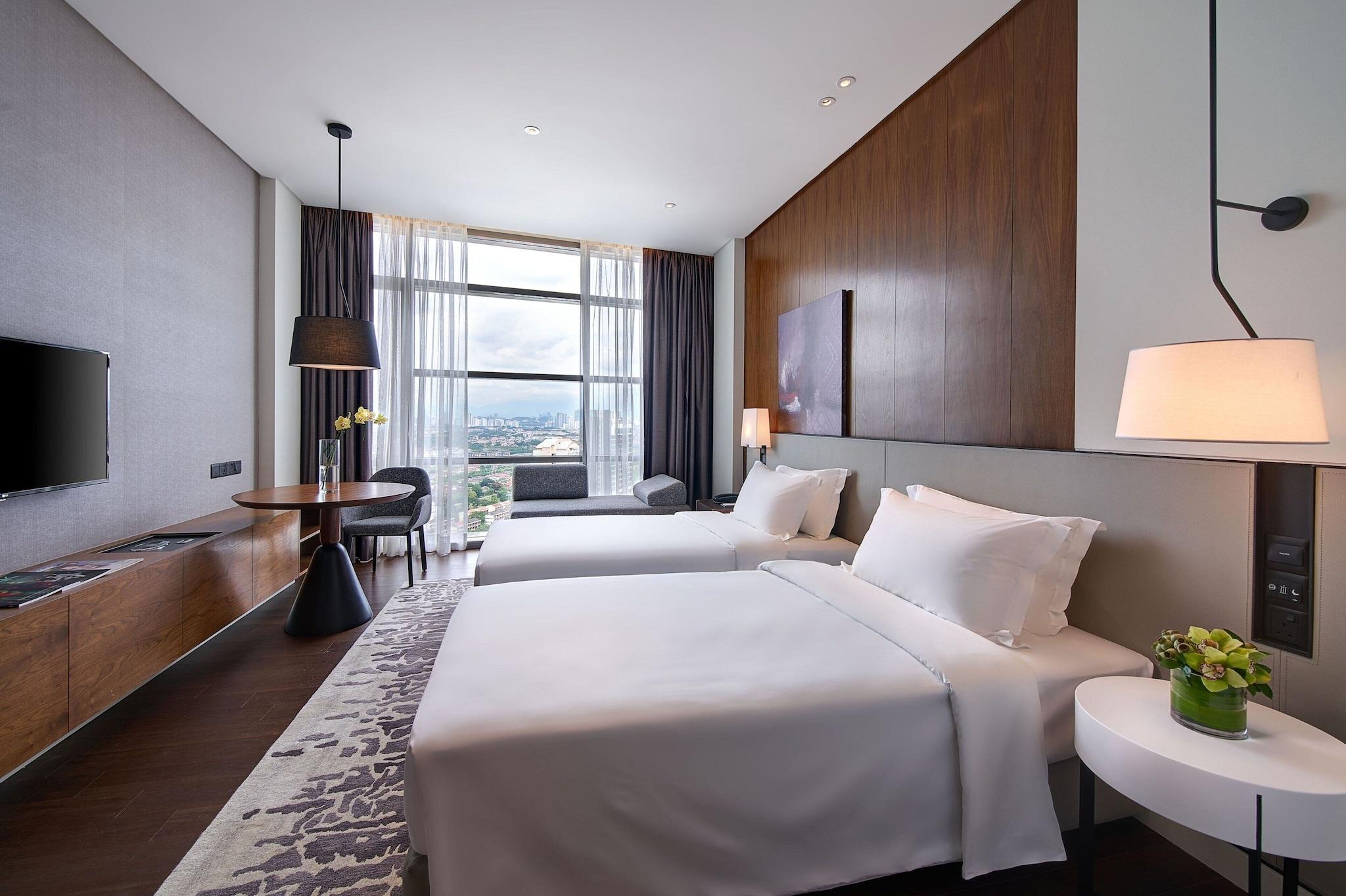 Double King Size Bed