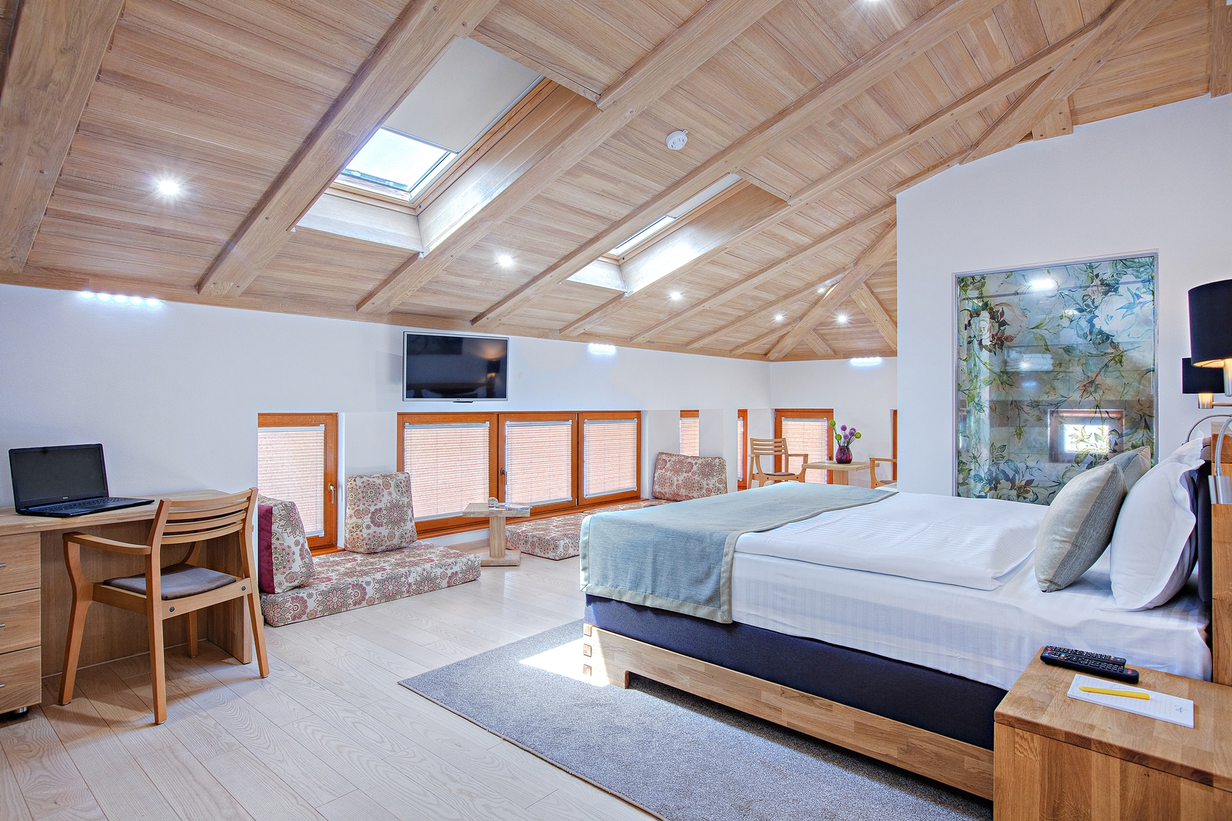 Junior Suite Standard