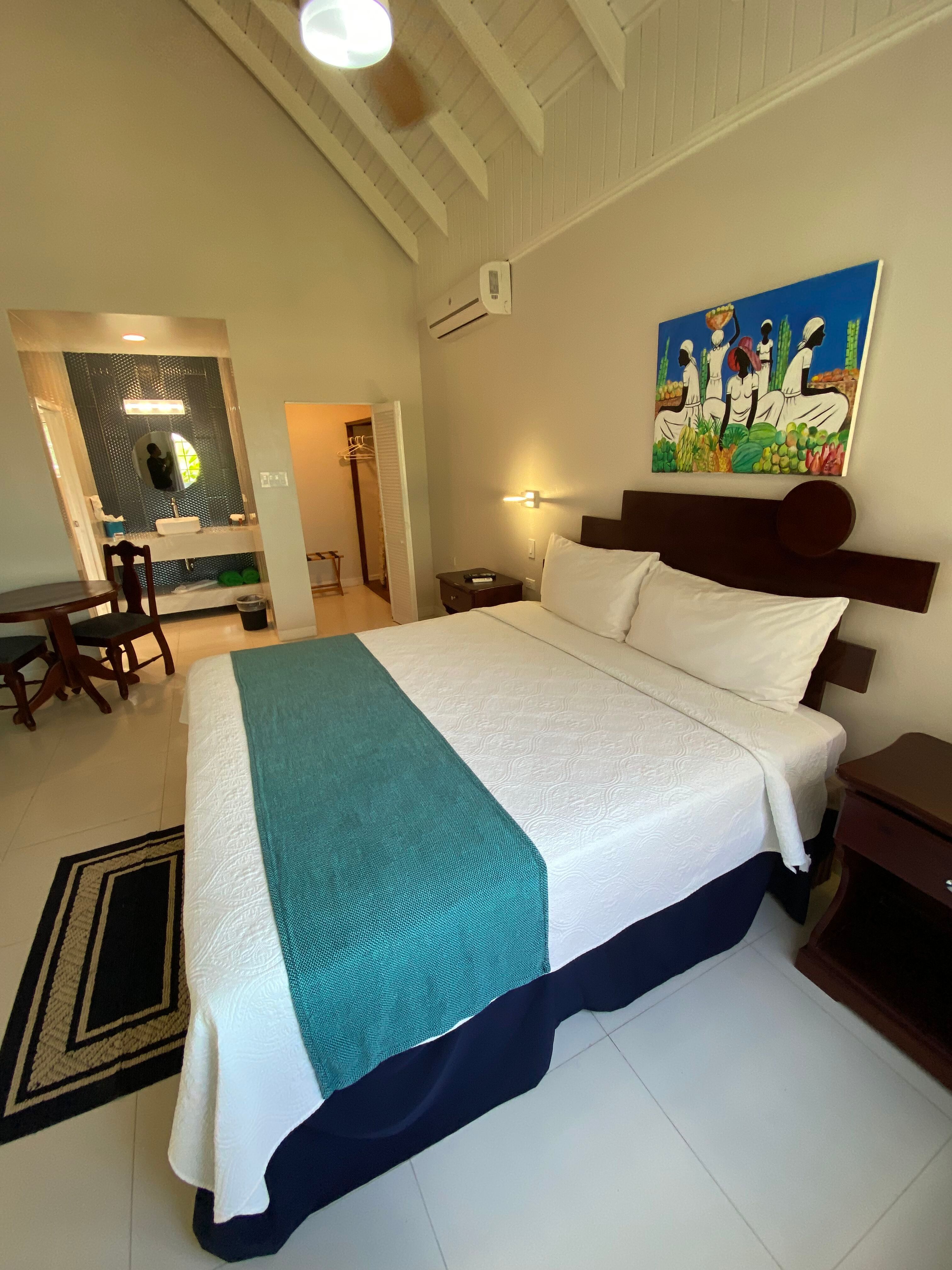 Double Deluxe King Bed