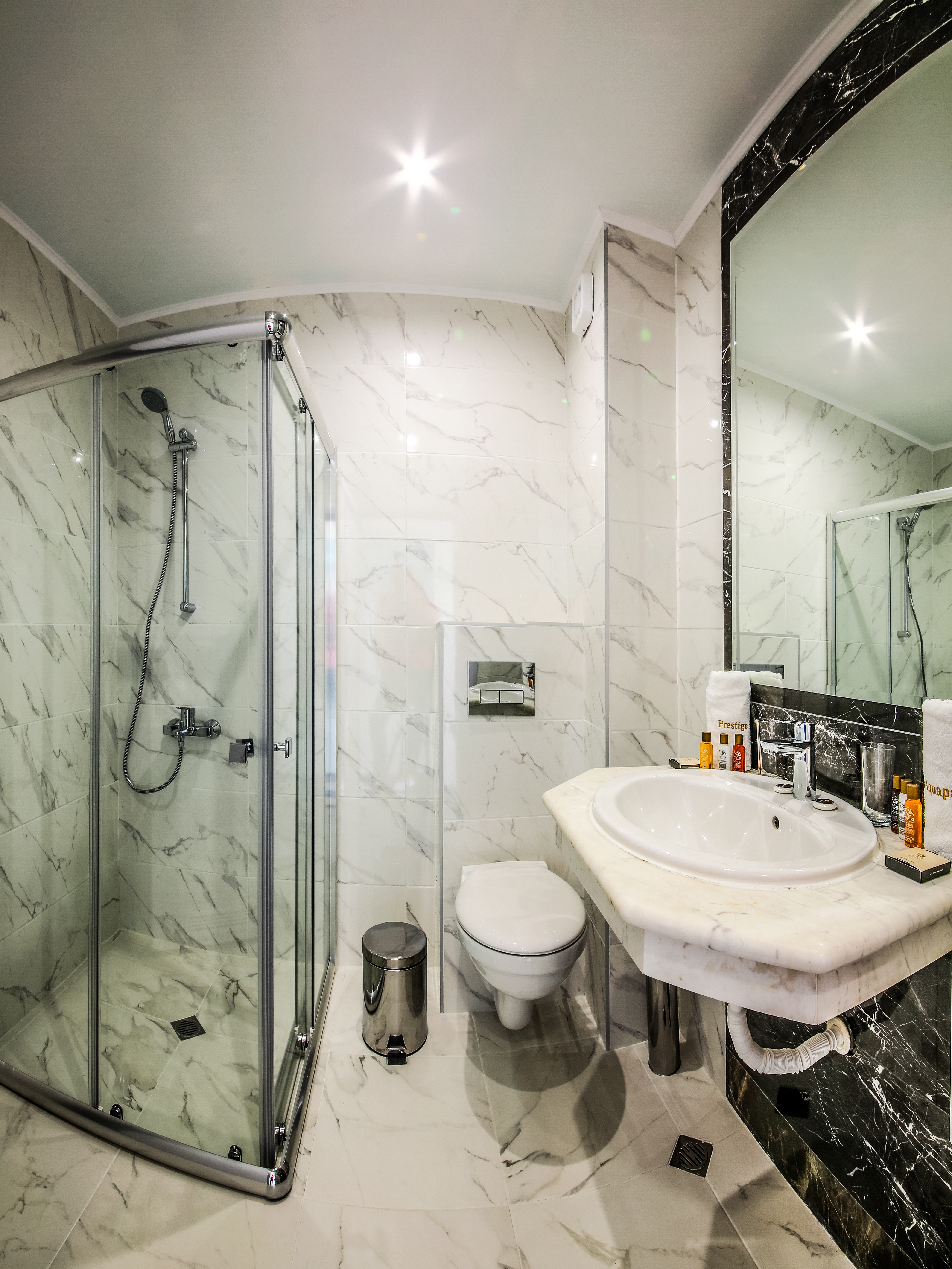 Apartment Two Bedrooms One Bathroom