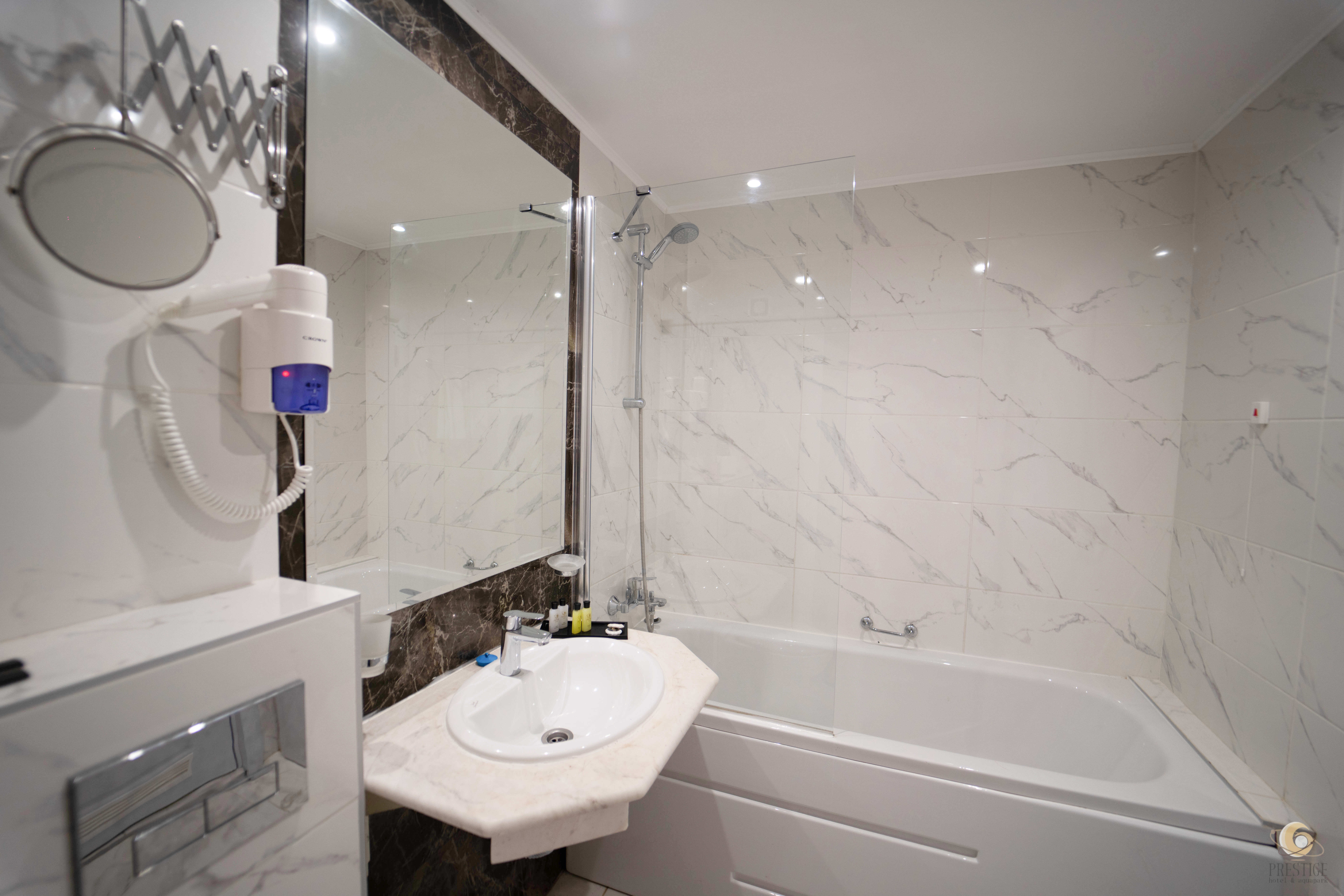 Apartment Two Bedrooms One Bathroom