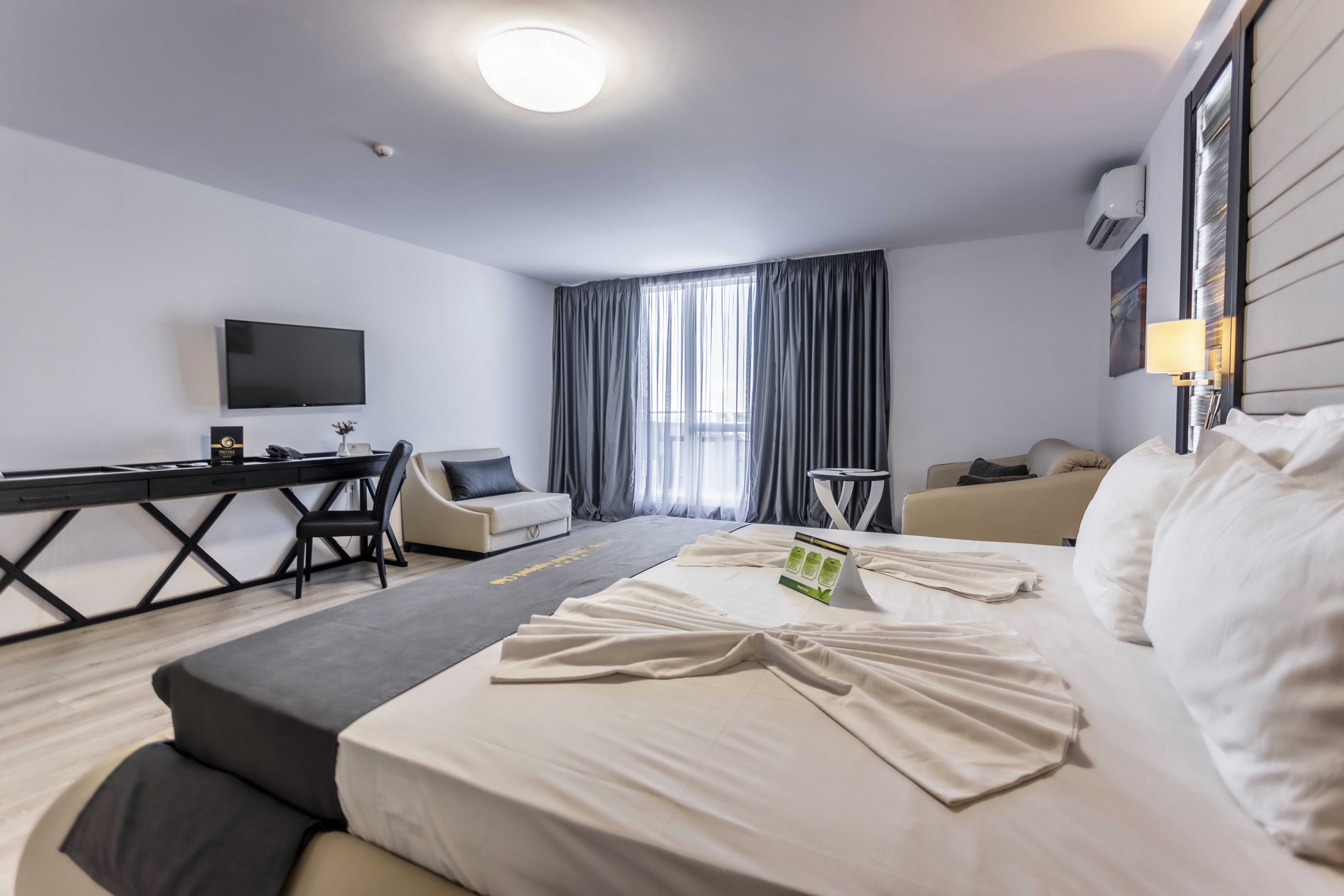 Double Premium One Bedroom