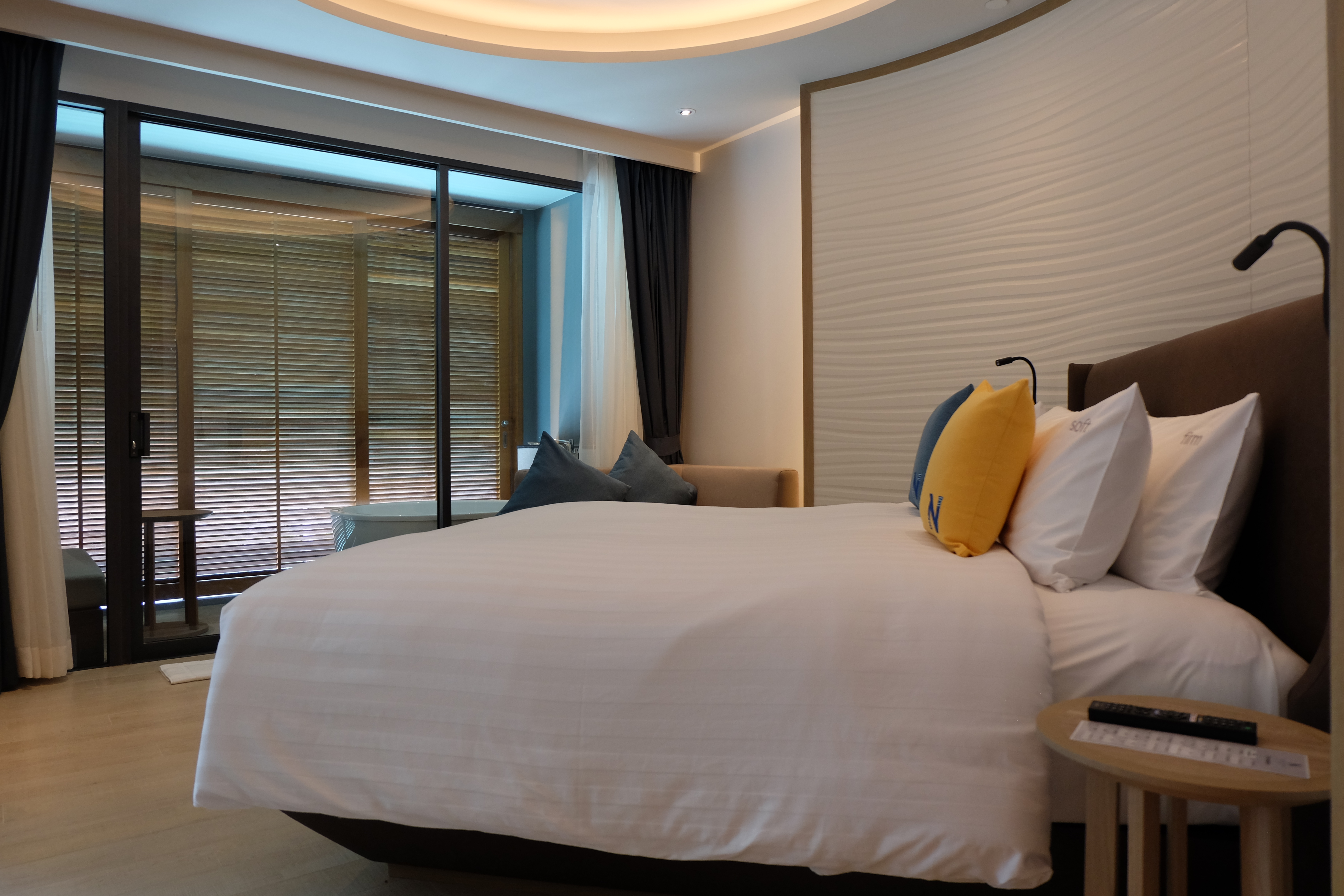 Junior Suite Pool View