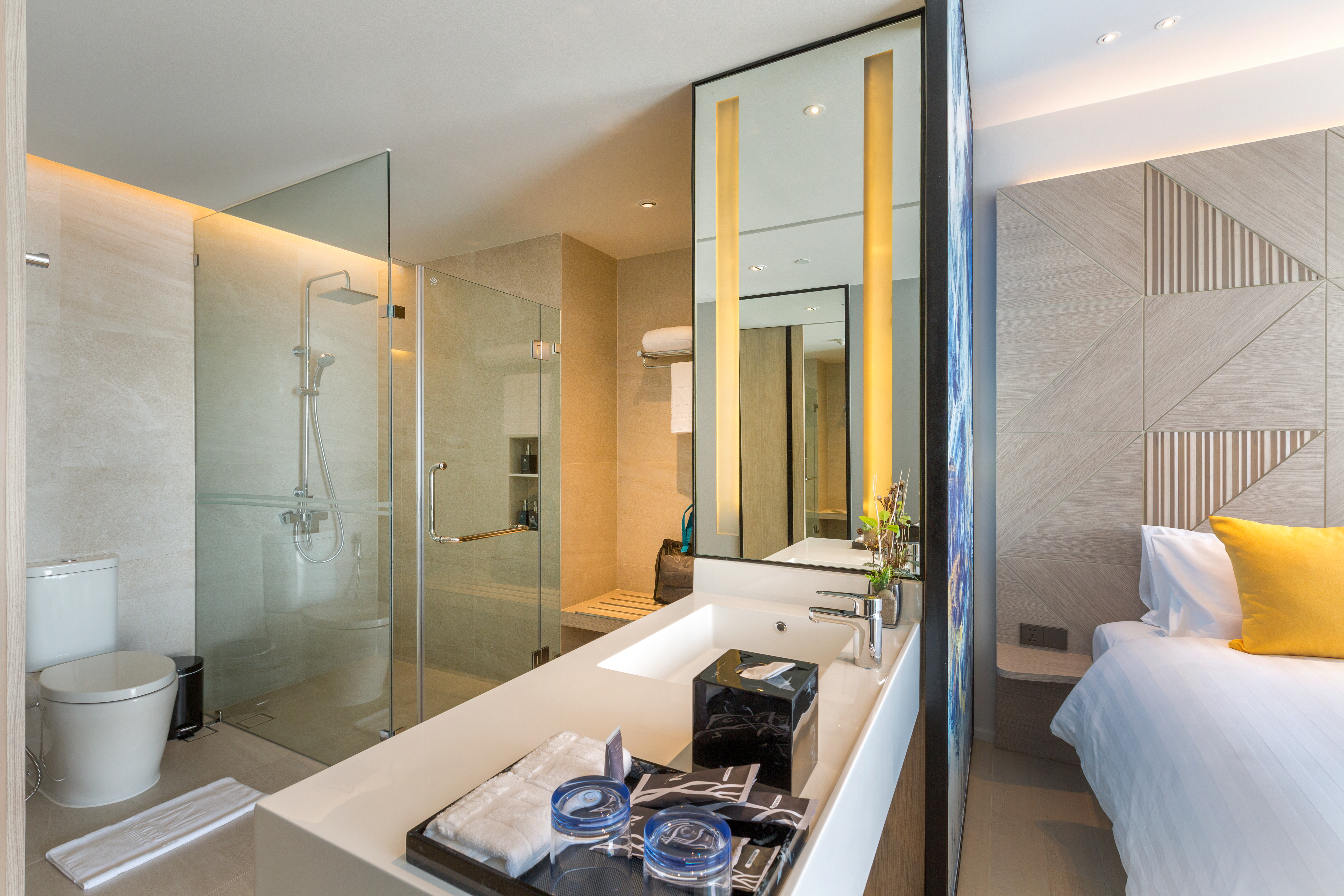 Double or Twin Deluxe