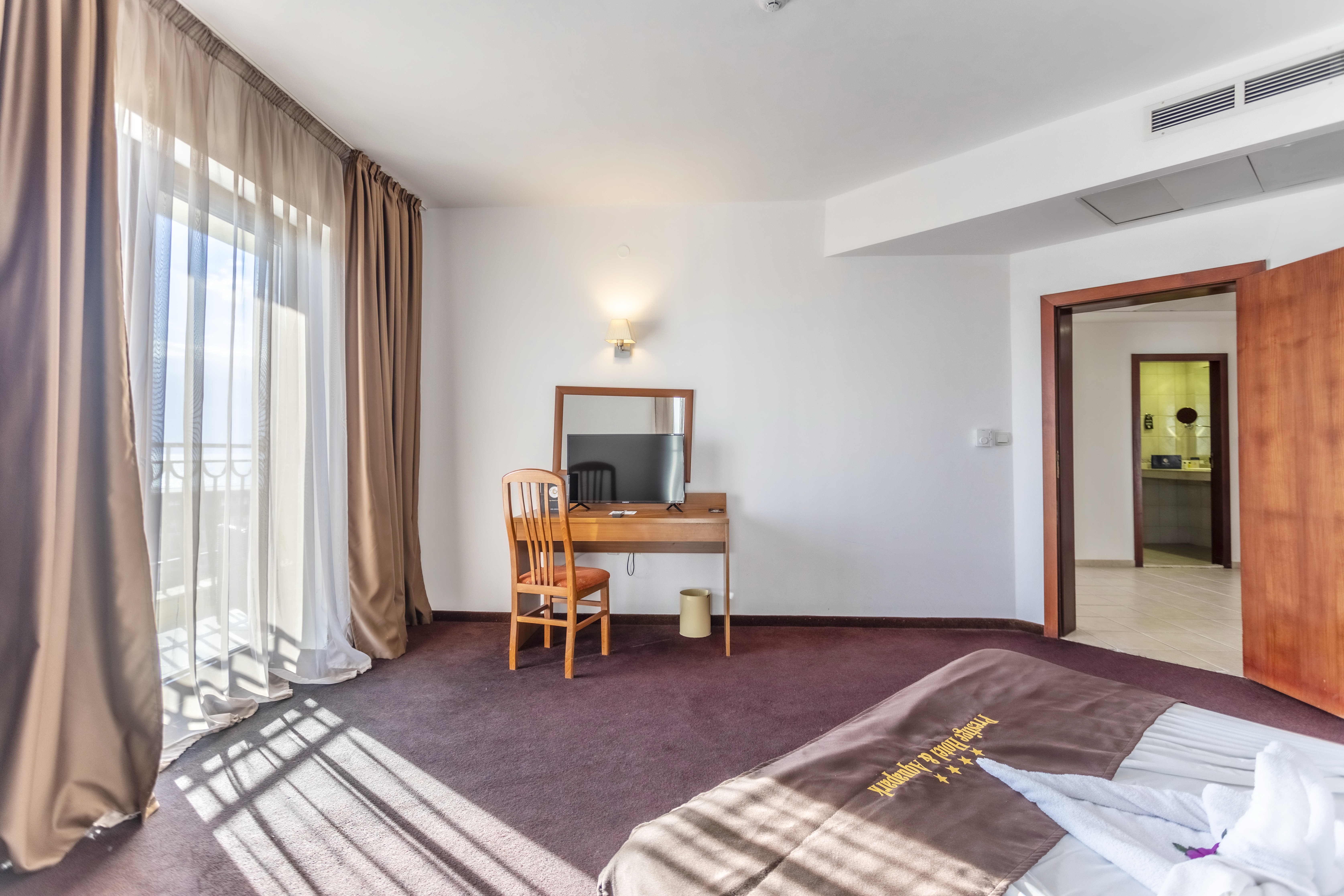 Apartment One Bedroom One Bathroom