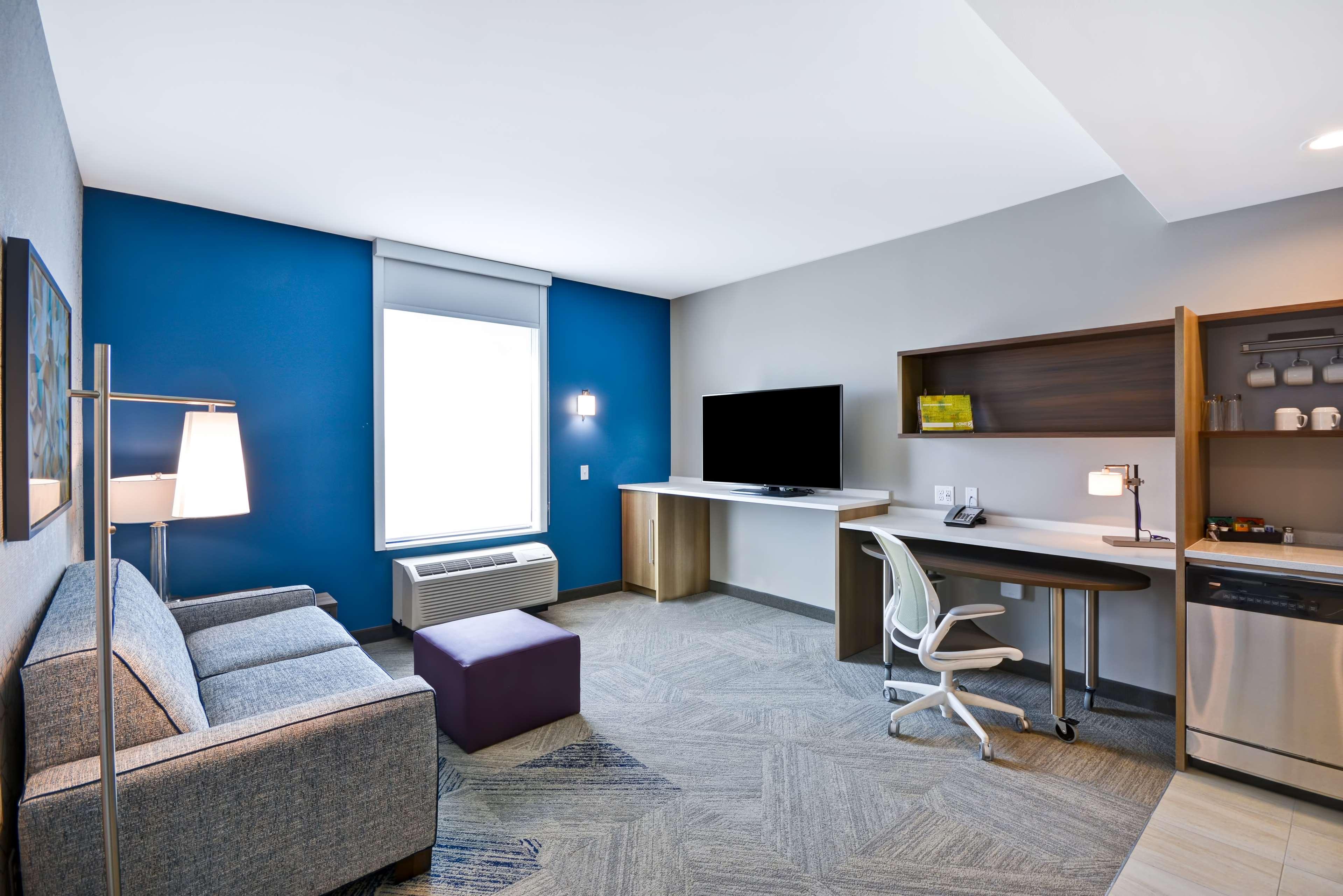 Suite Two Queen Beds One Bedroom