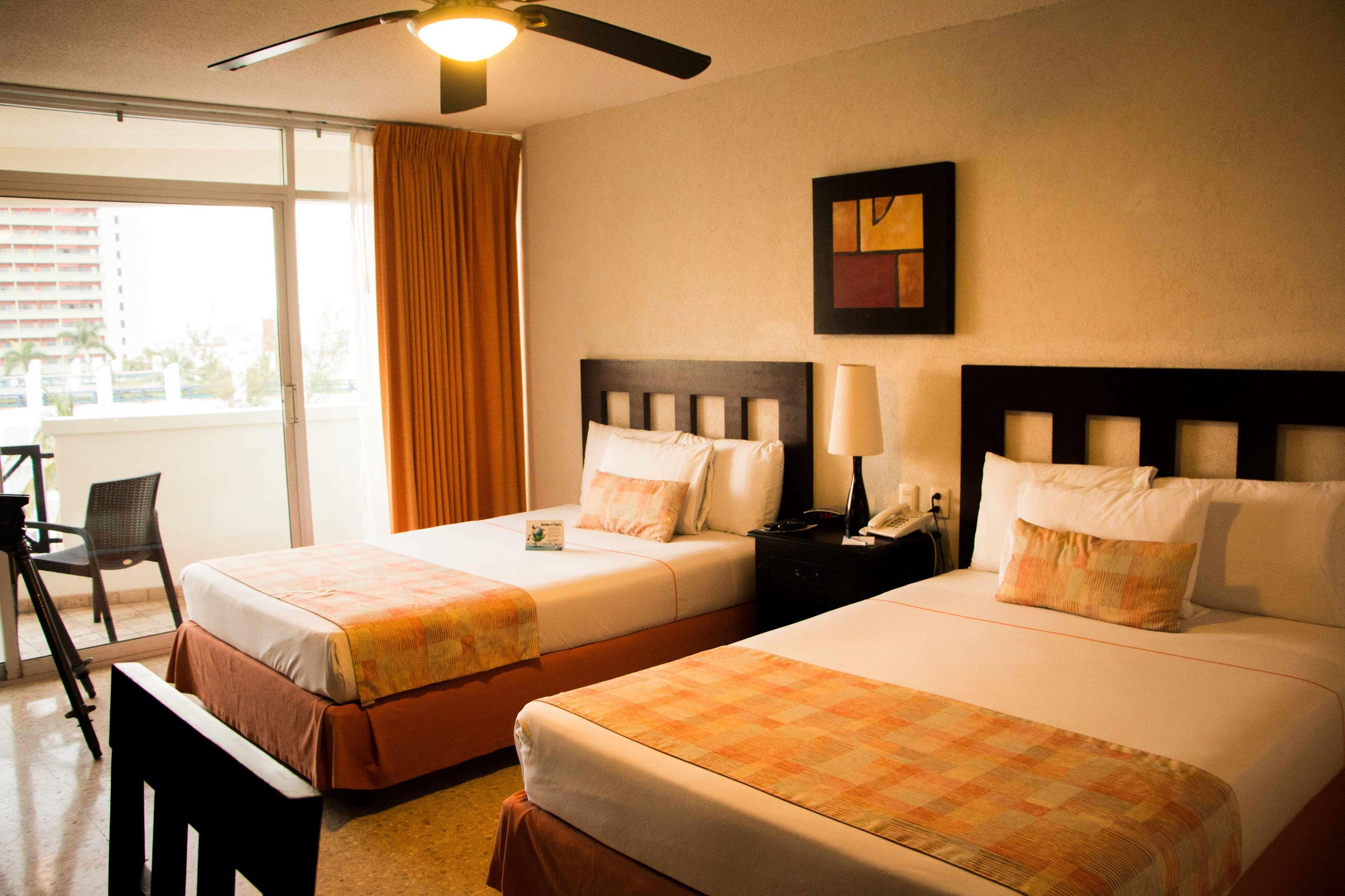 Quadruple Two Double Beds Non Smoking