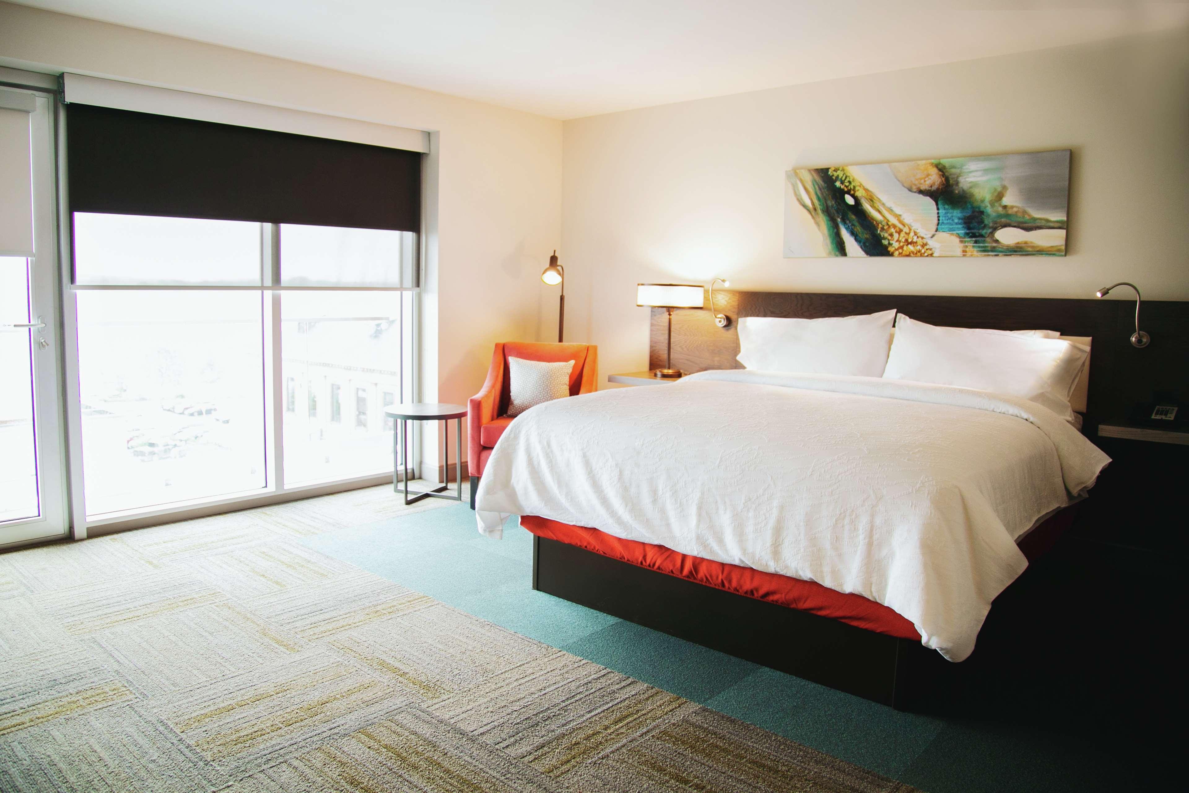 Double Deluxe King Bed