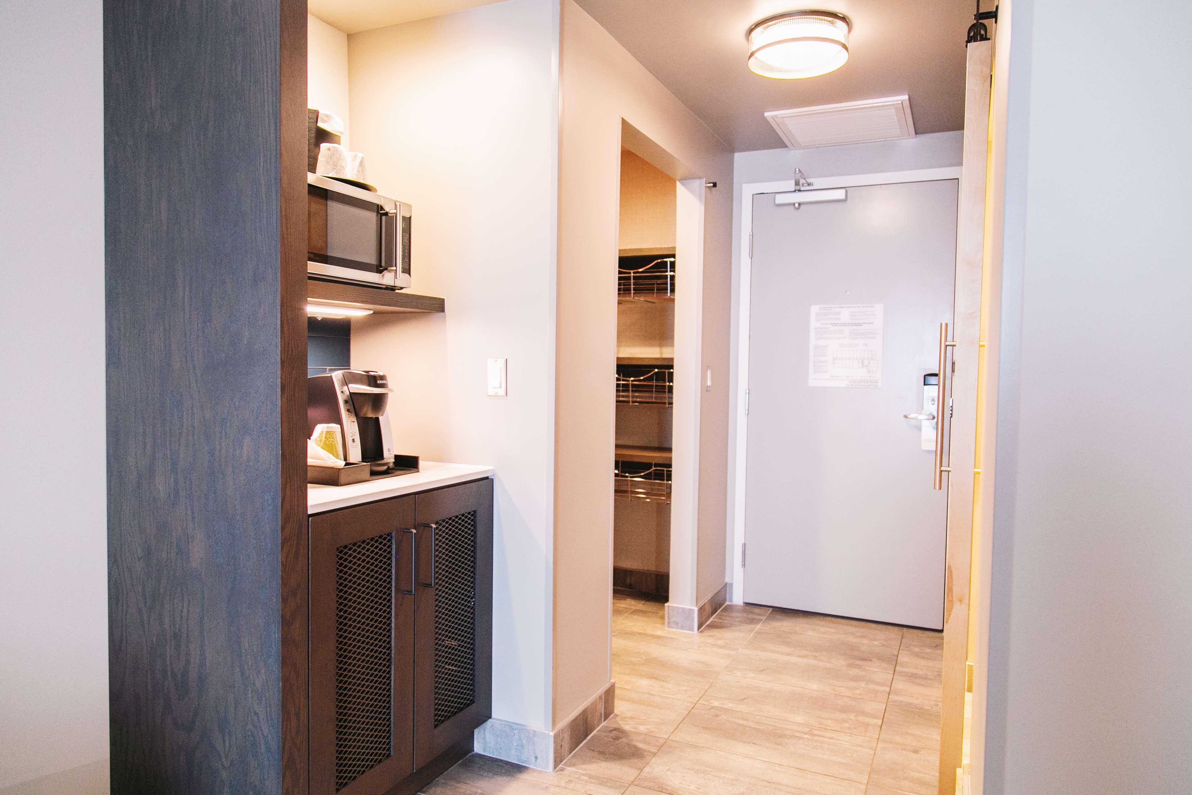 Double Accessible-two Queen Beds