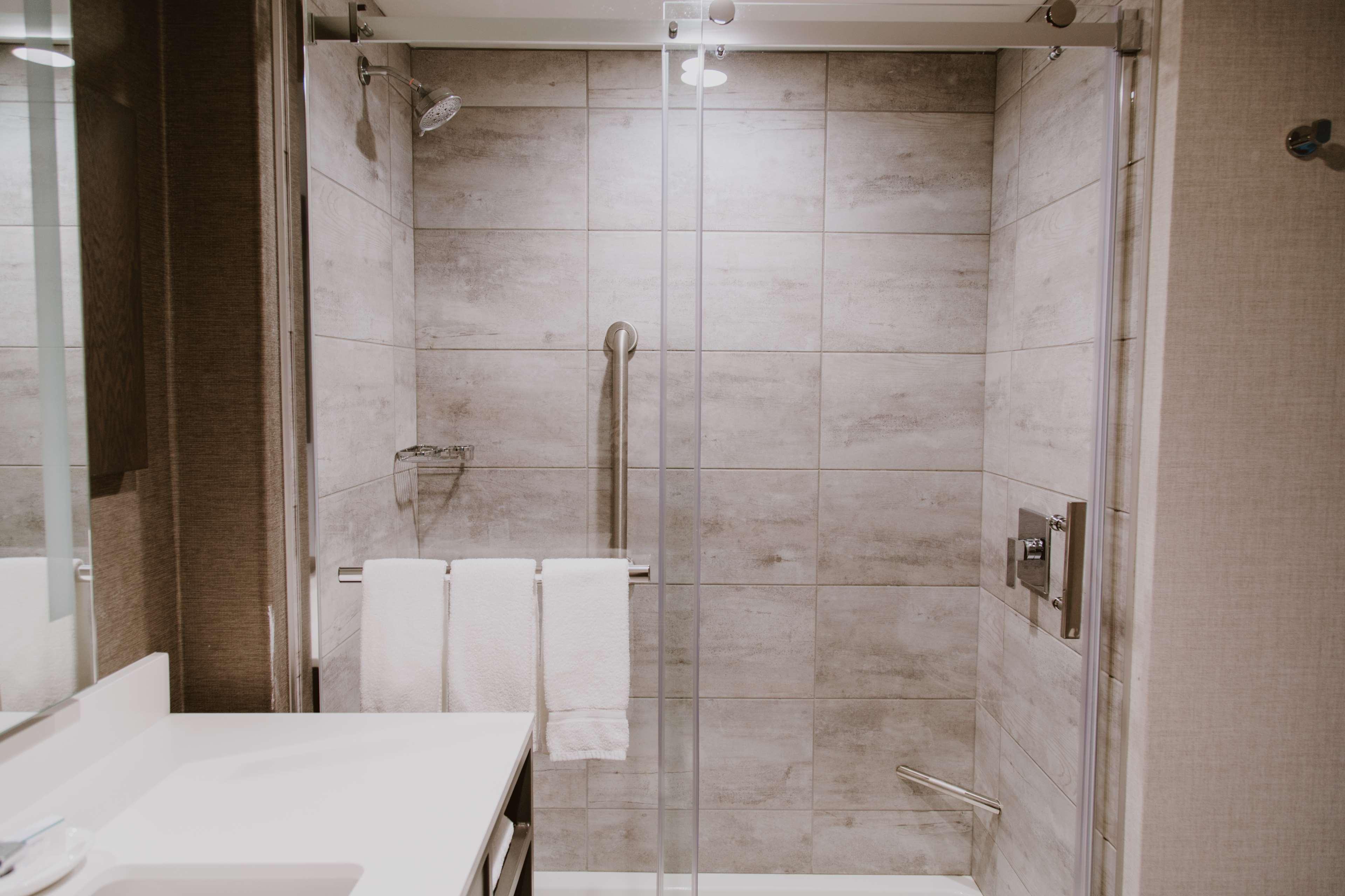 Double Accessible-two Queen Beds