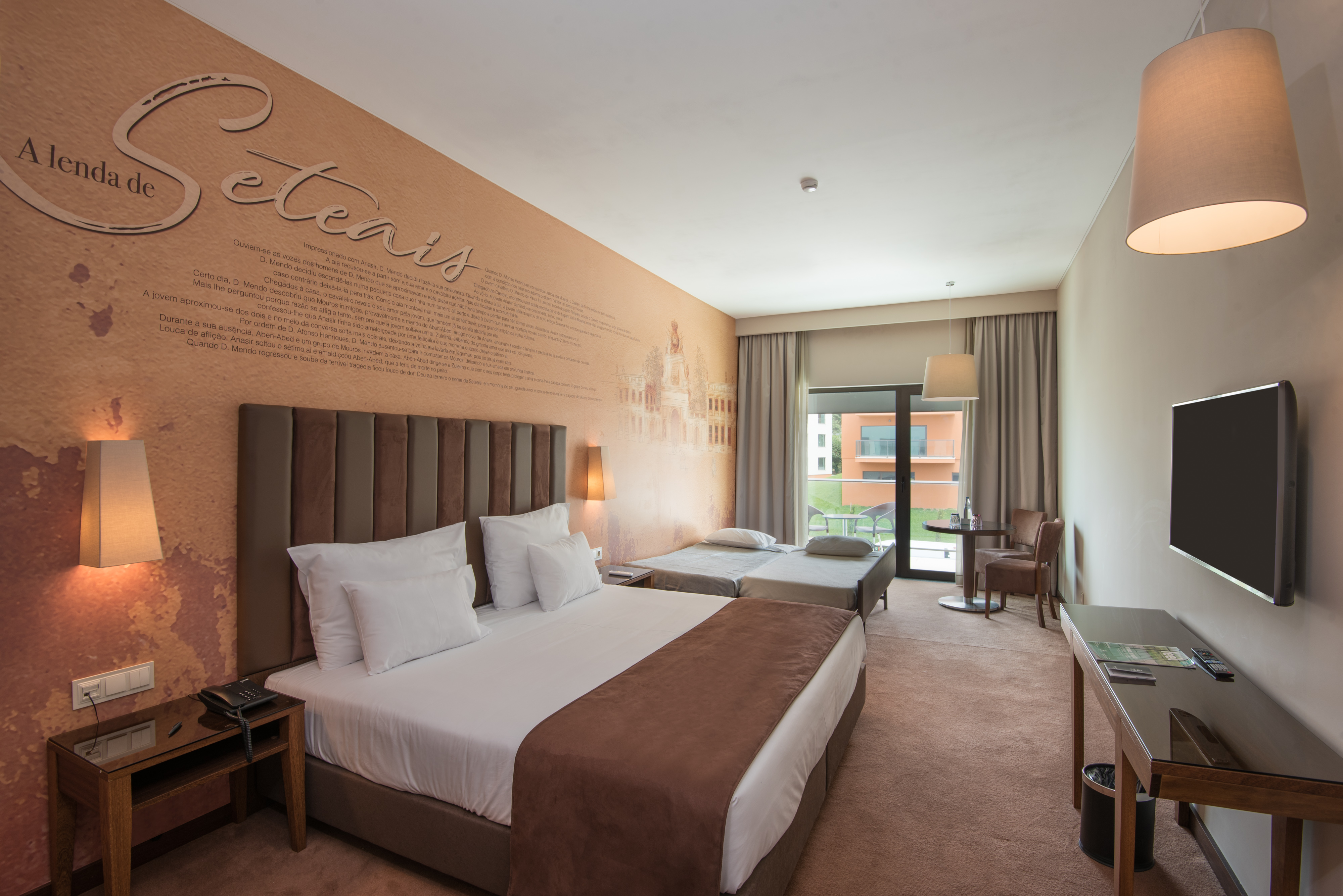 Family Room Capacity 3