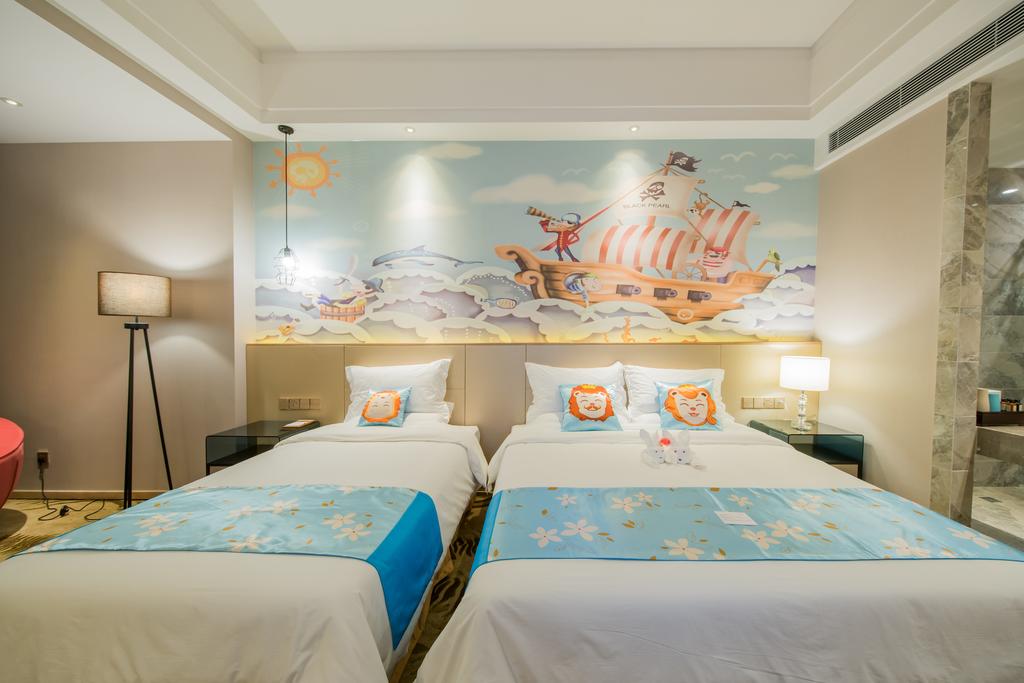 Family Room Standard