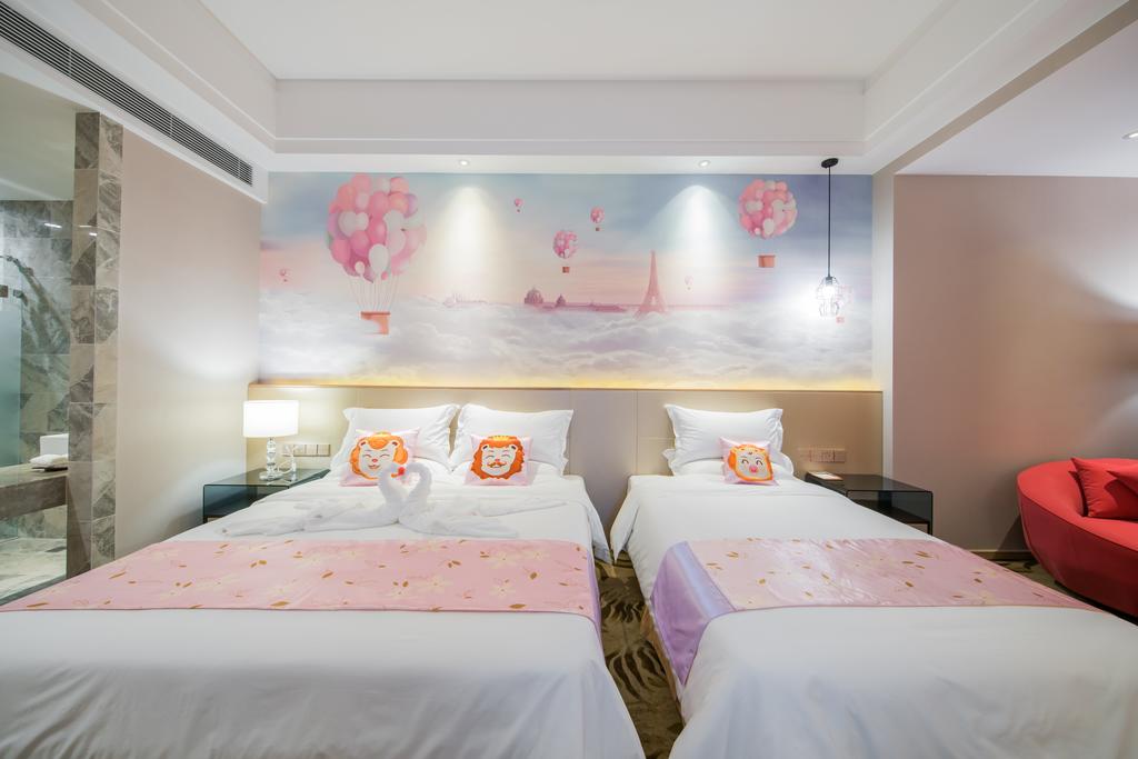 Family Room Standard