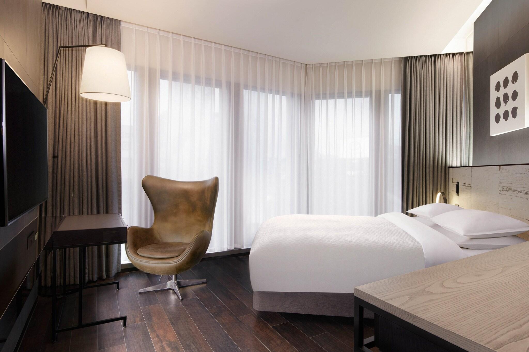 Double Premier City View