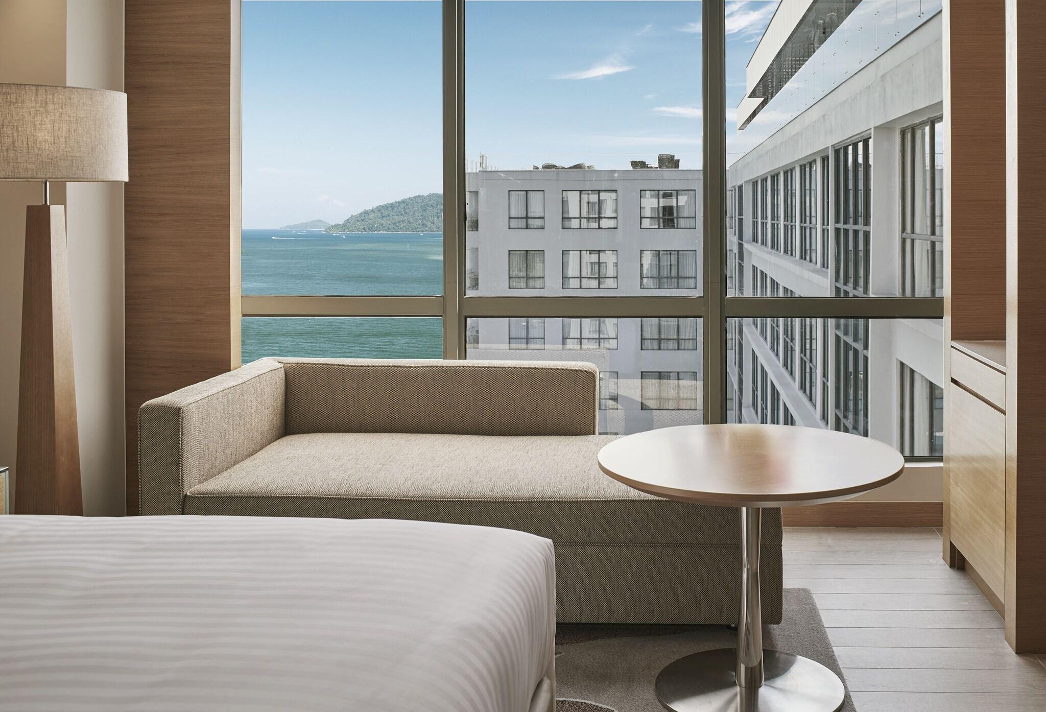 Double Partial Sea View