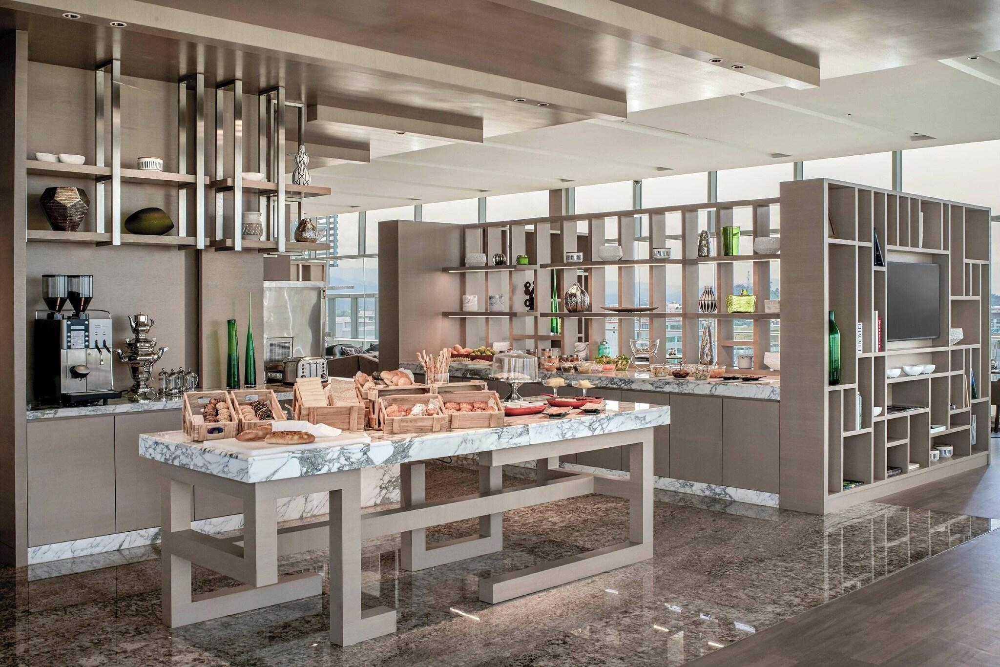 Double Club Executive