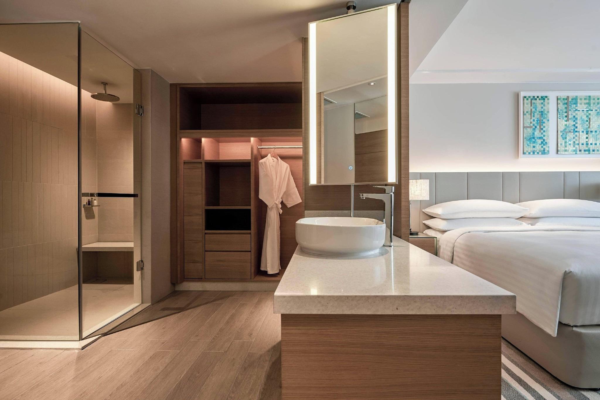 Double King Size Bed