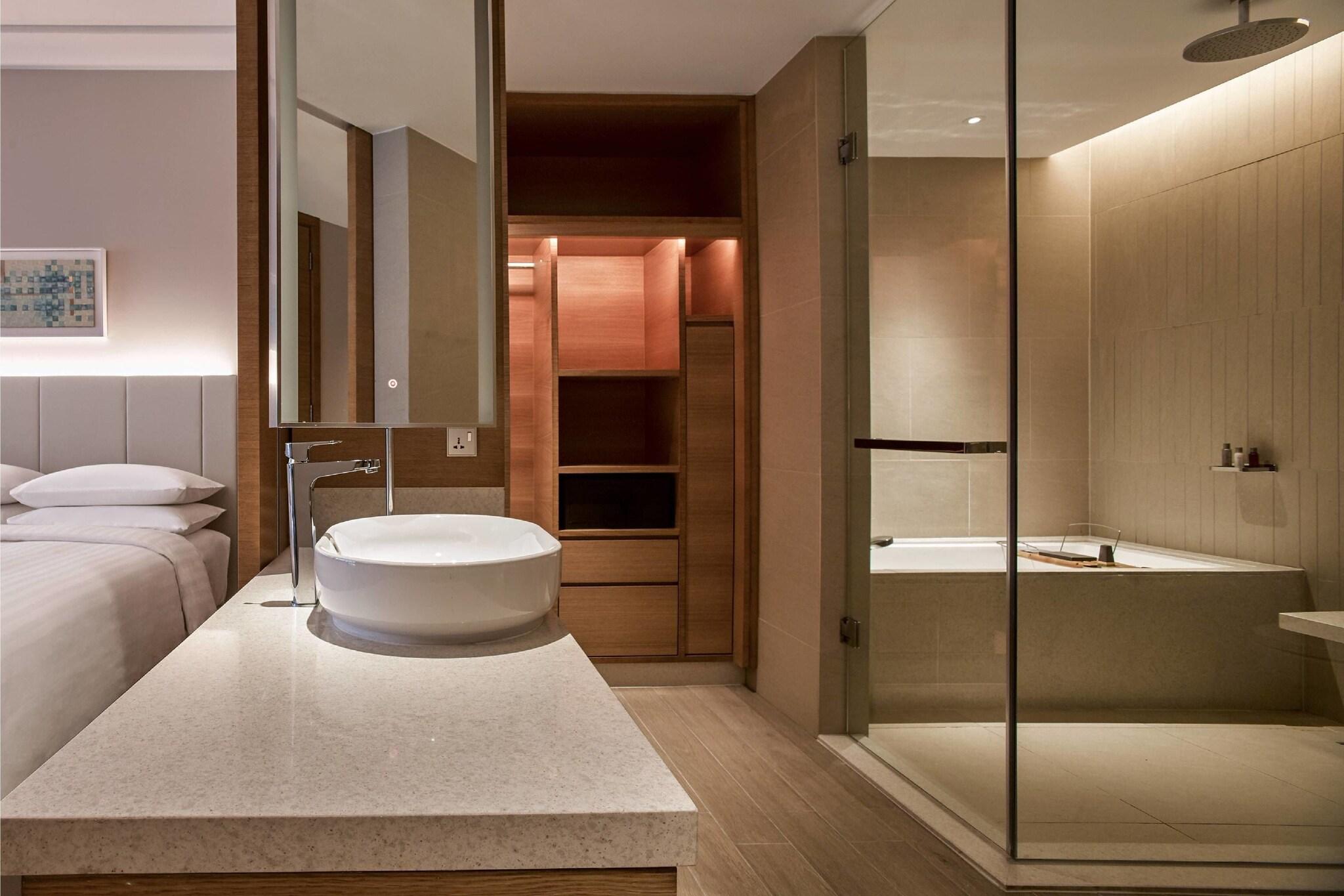 Double King Size Bed