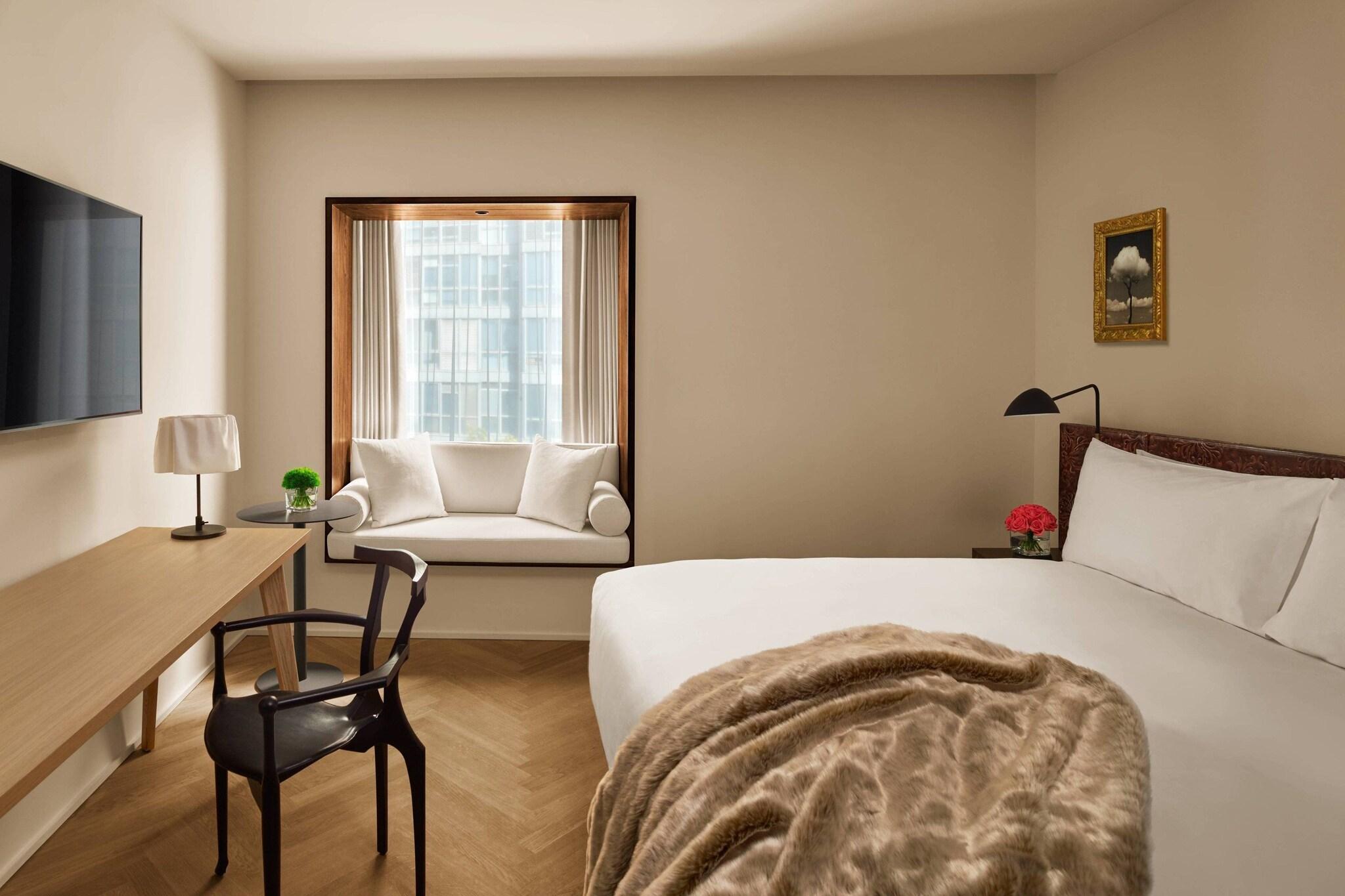 Double Superior King Bed