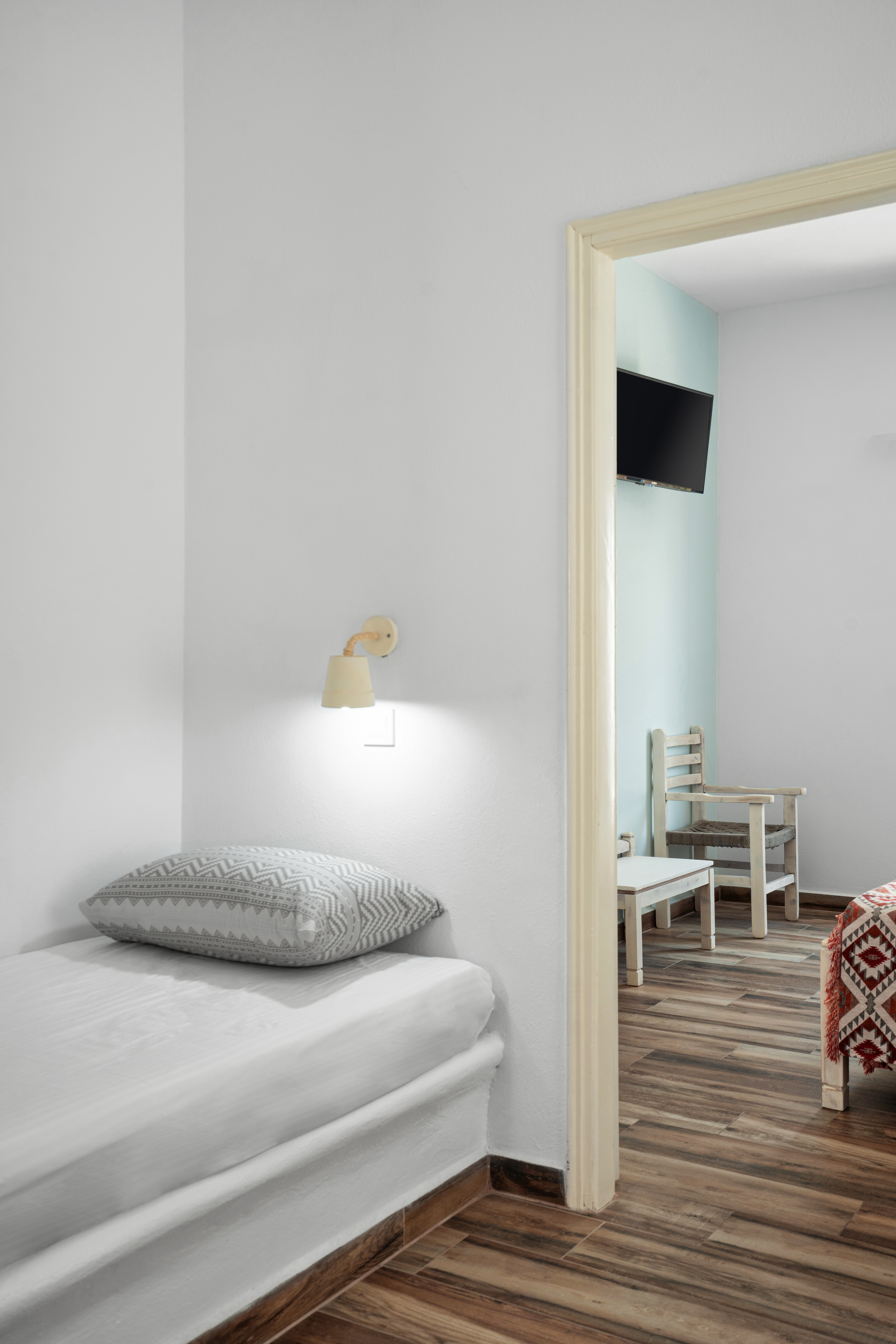 Double or Twin Capacity 4