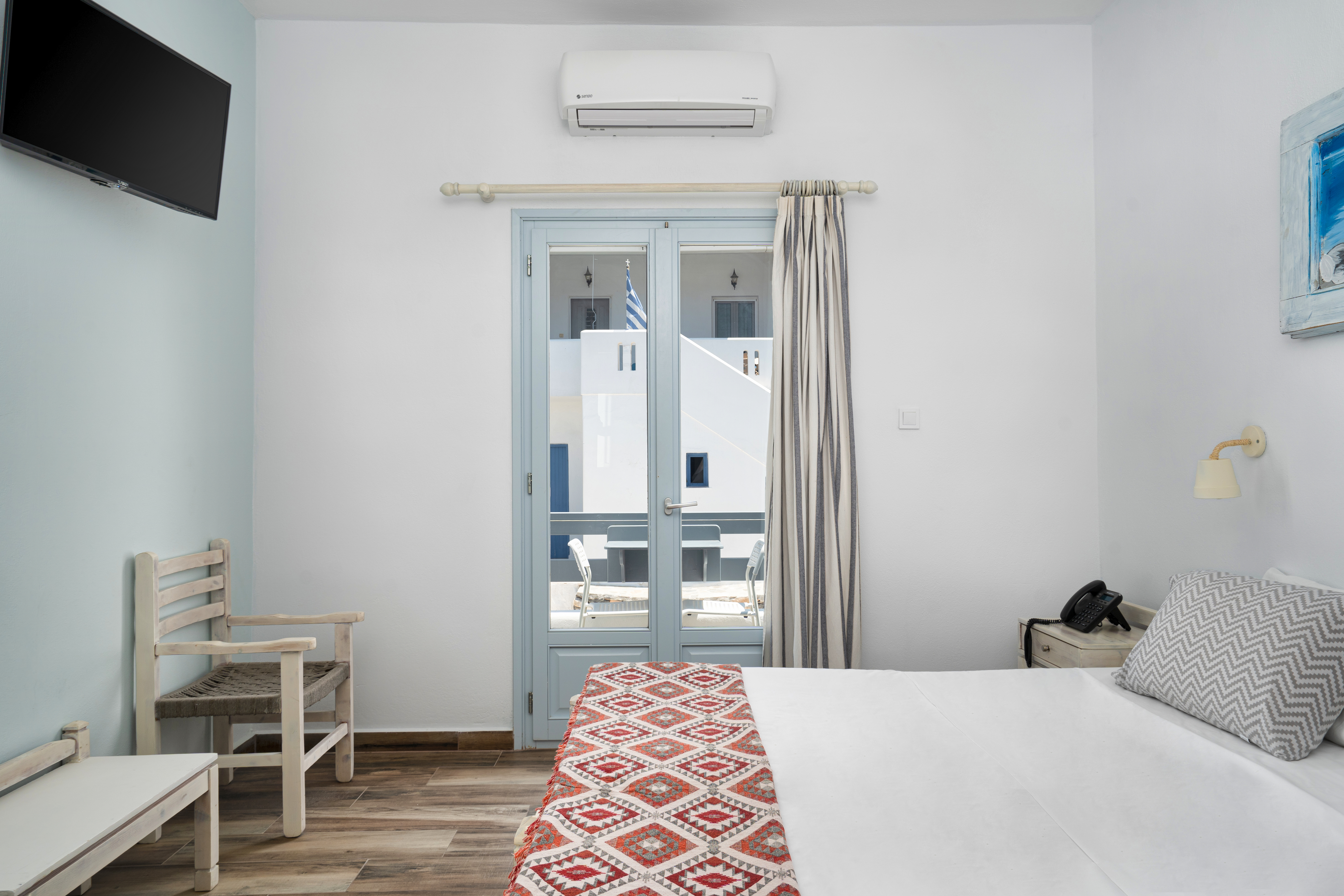 Double or Twin Capacity 4