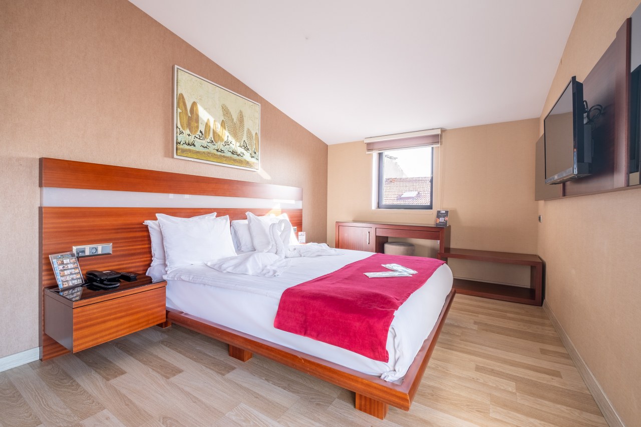 Quadruple Connecting Room