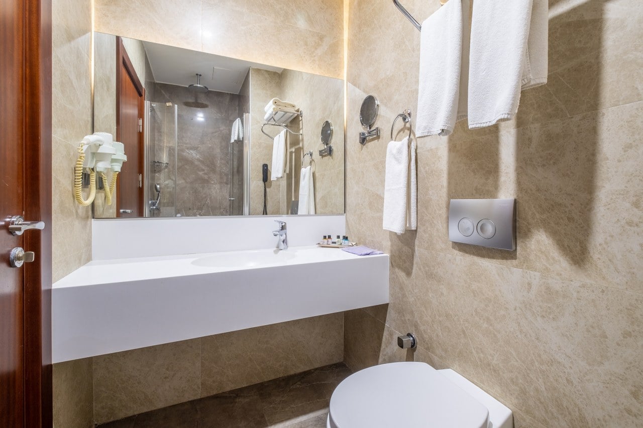 Double Superior King Bed